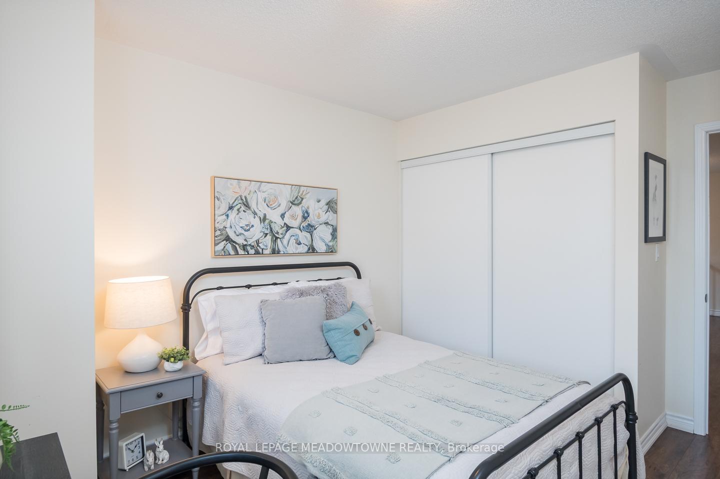 Photo 38 of 335 Gooding Crescent, Milton, Ford — HOMEH