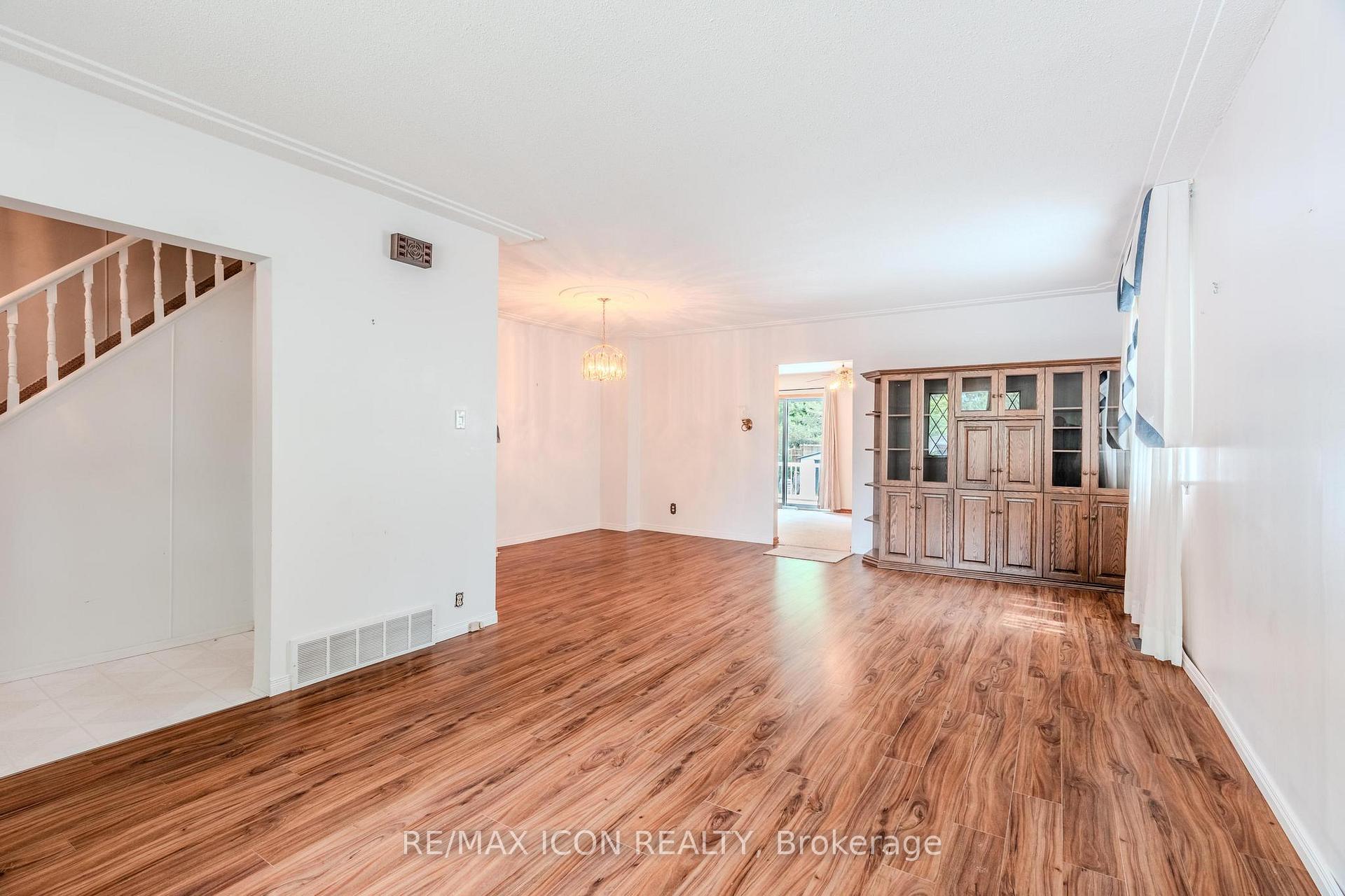 Photo 6 of 275 Mckenzie Street E, North Perth, Listowel — HOMEH