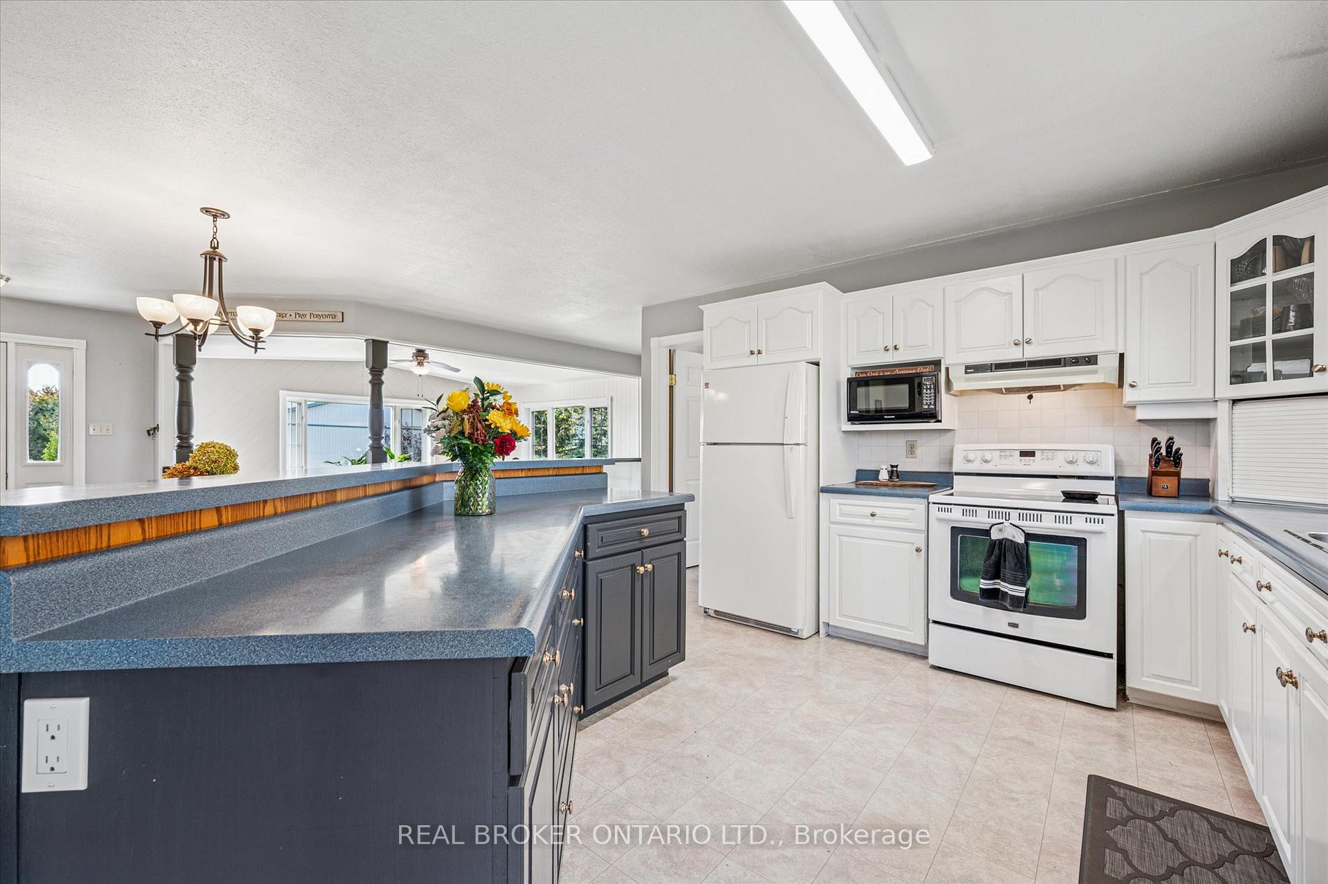Photo 7 of 7500 Road 129, Perth East, Mornington — HOMEH