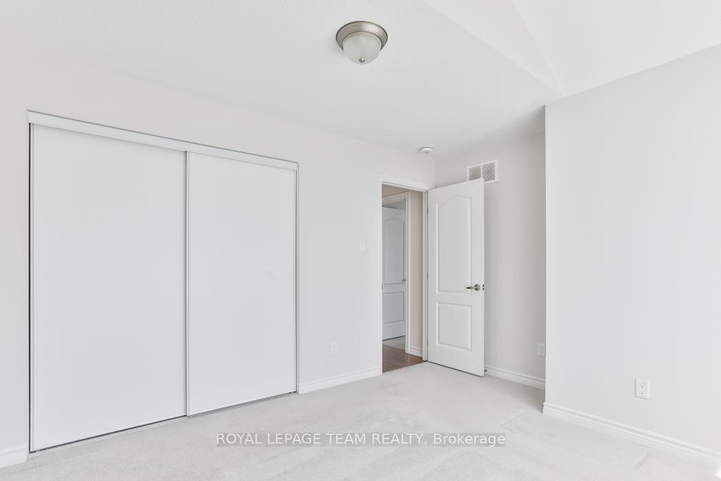 Photo 18 of 273 Argonaut Circle, Ottawa, Chapel Hill South - Orleans Village — HOMEH