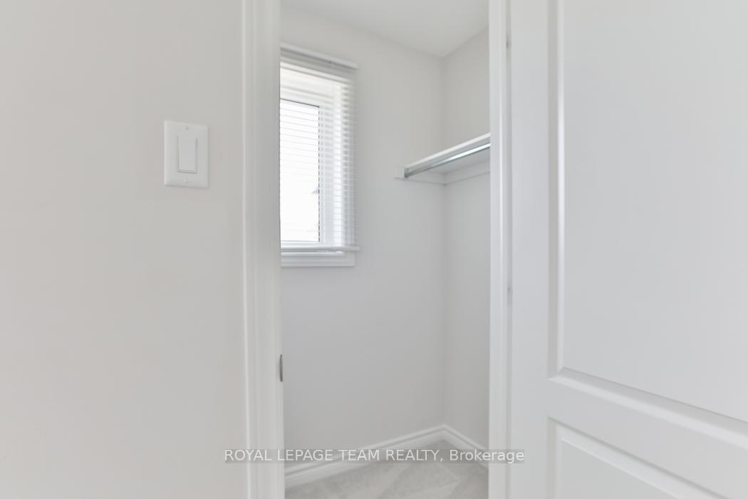 Photo 20 of 273 Argonaut Circle, Ottawa, Chapel Hill South - Orleans Village — HOMEH