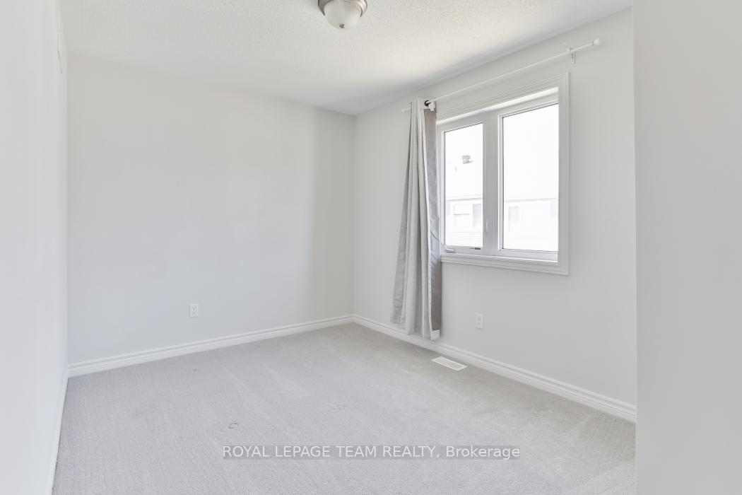 Photo 25 of 273 Argonaut Circle, Ottawa, Chapel Hill South - Orleans Village — HOMEH