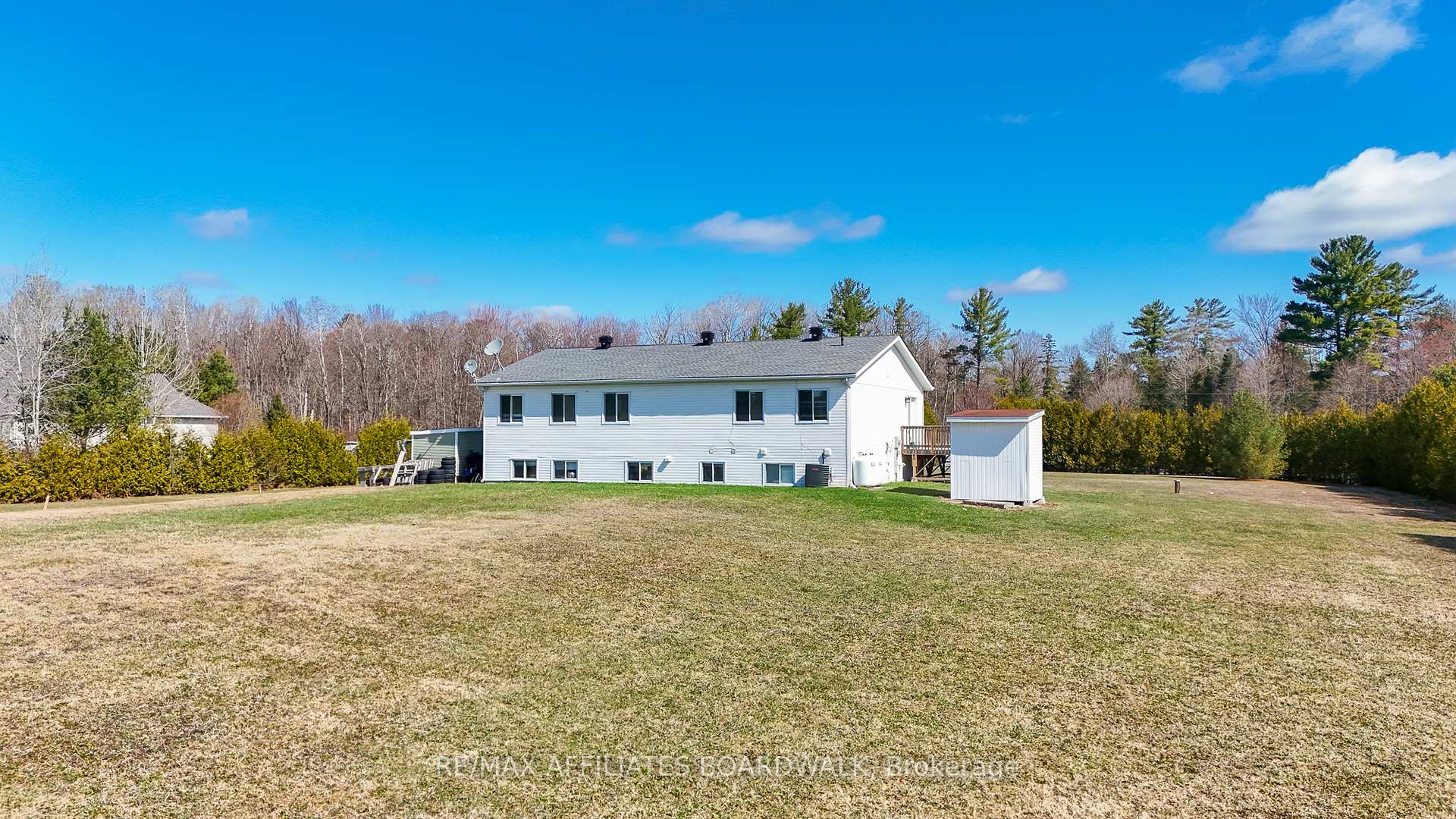 Photo 22 of 3360 Wilhaven Drive, Ottawa, Cumberland West — HOMEH