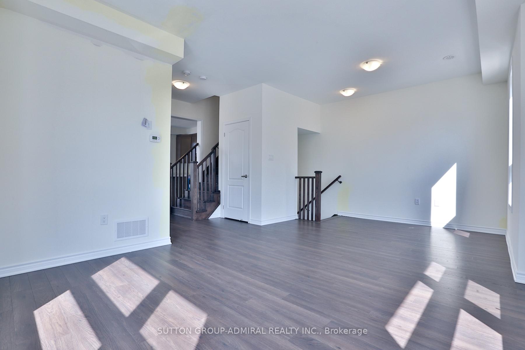 Photo 7 of 2 Edward Lennox Street, Markham, Cornell — HOMEH