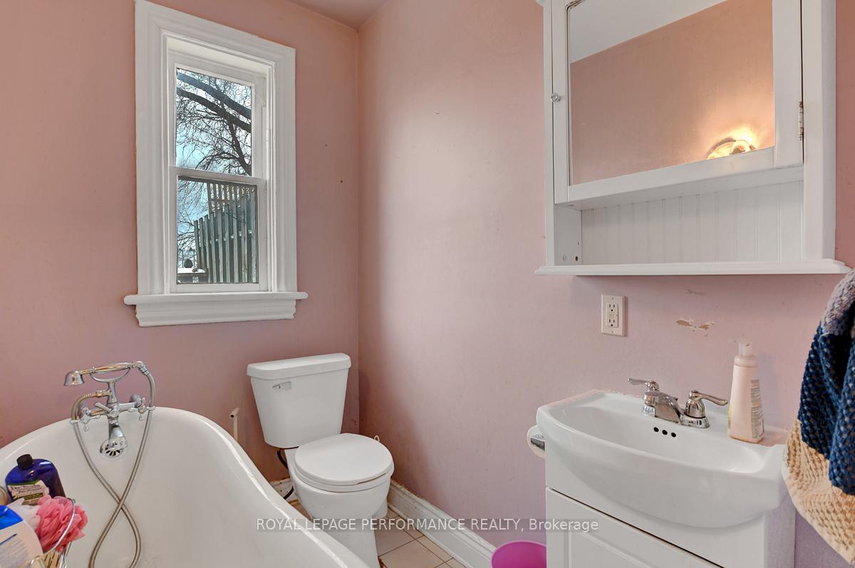 Photo 24 of 252 Arlington Avenue, Ottawa, Ottawa Centre — HOMEH