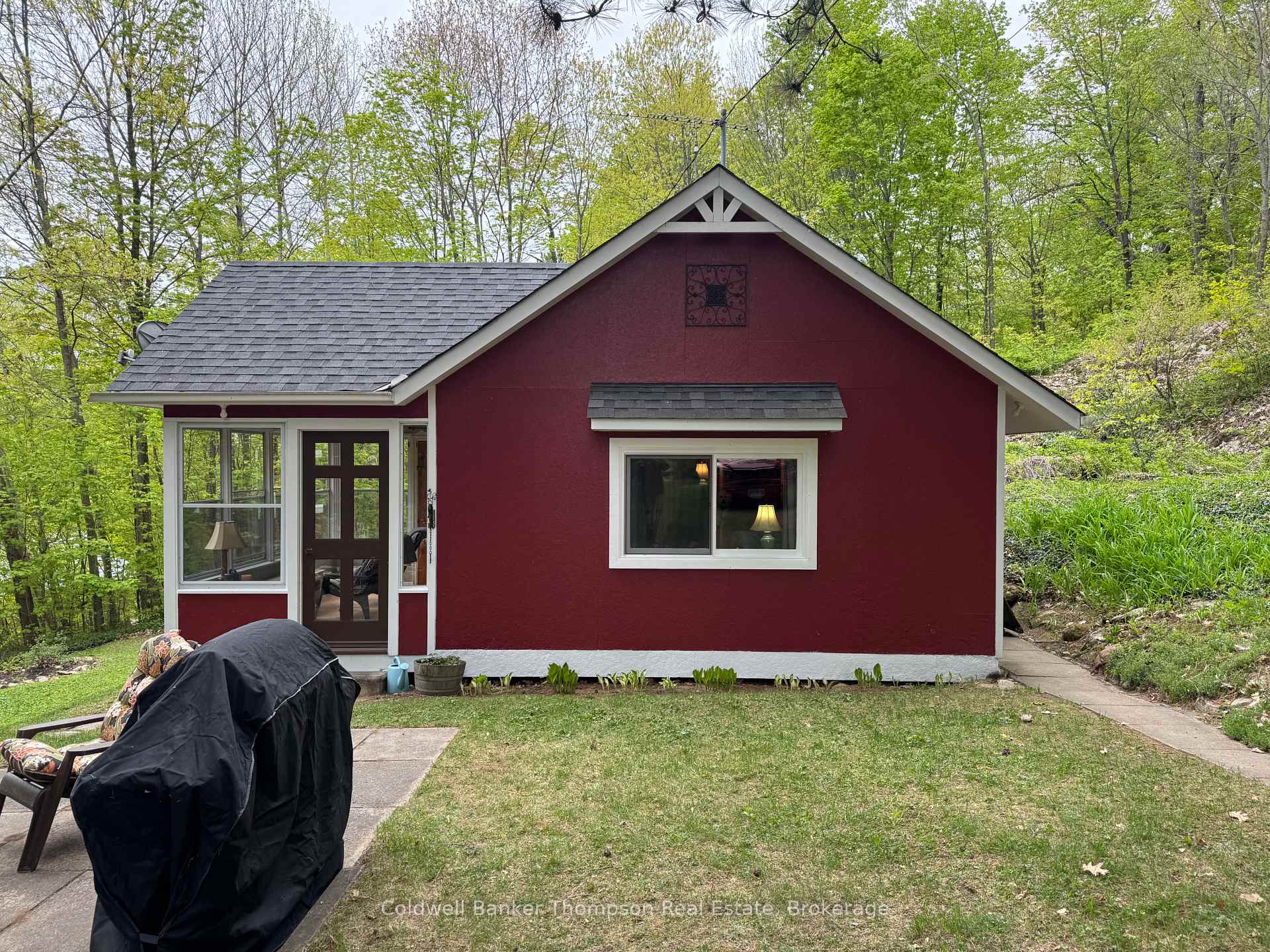 Photo 2 of 28 Spruce Lane, Perry — HOMEH