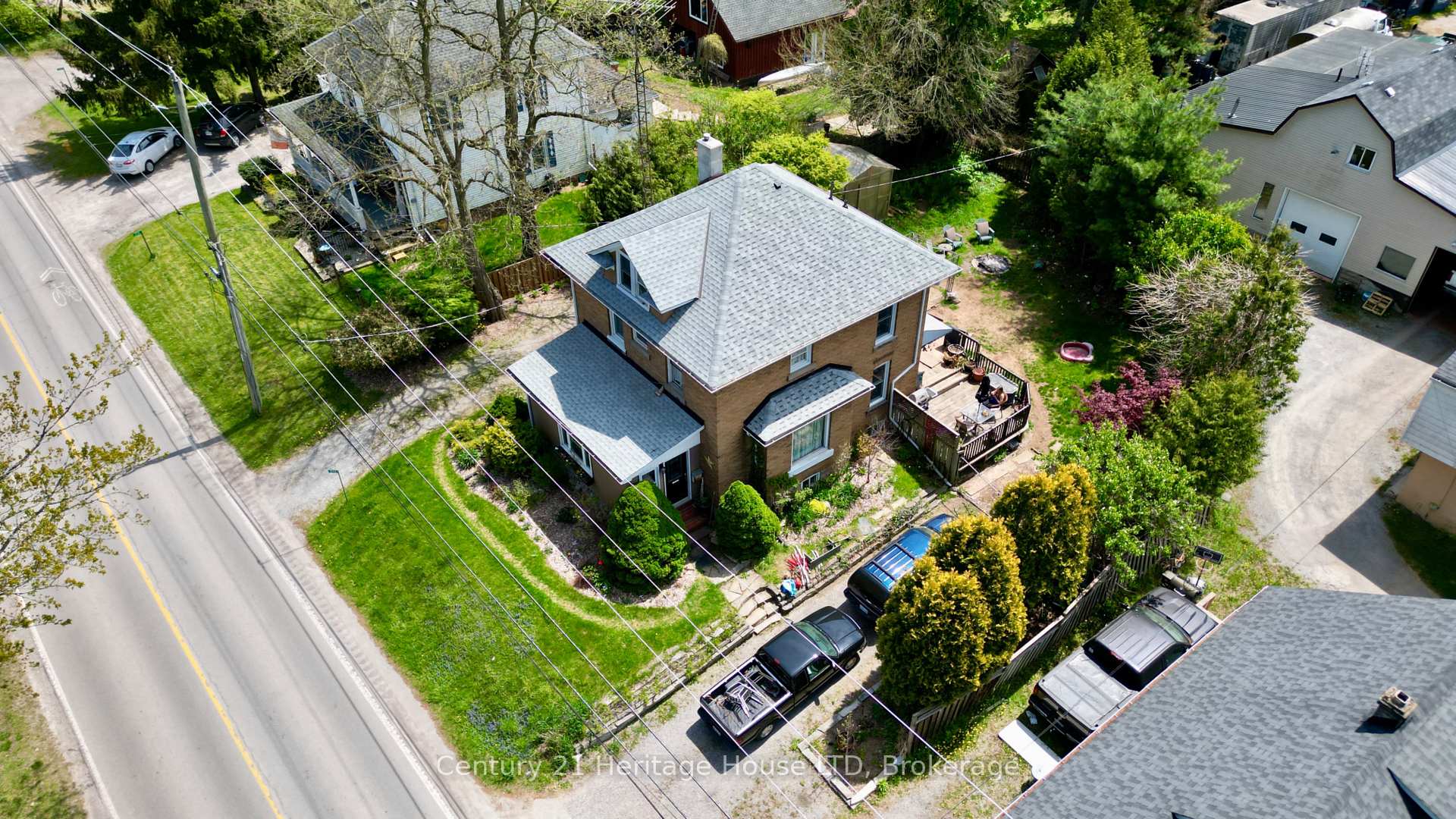 Photo 4 of 272 Canboro Road, Pelham, Fonthill — HOMEH