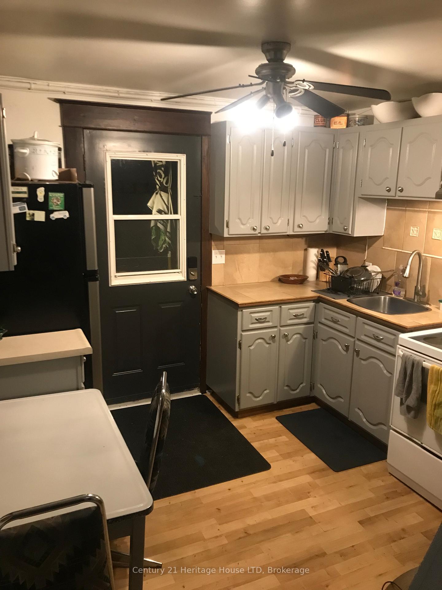 Photo 18 of 272 Canboro Road, Pelham, Fonthill — HOMEH
