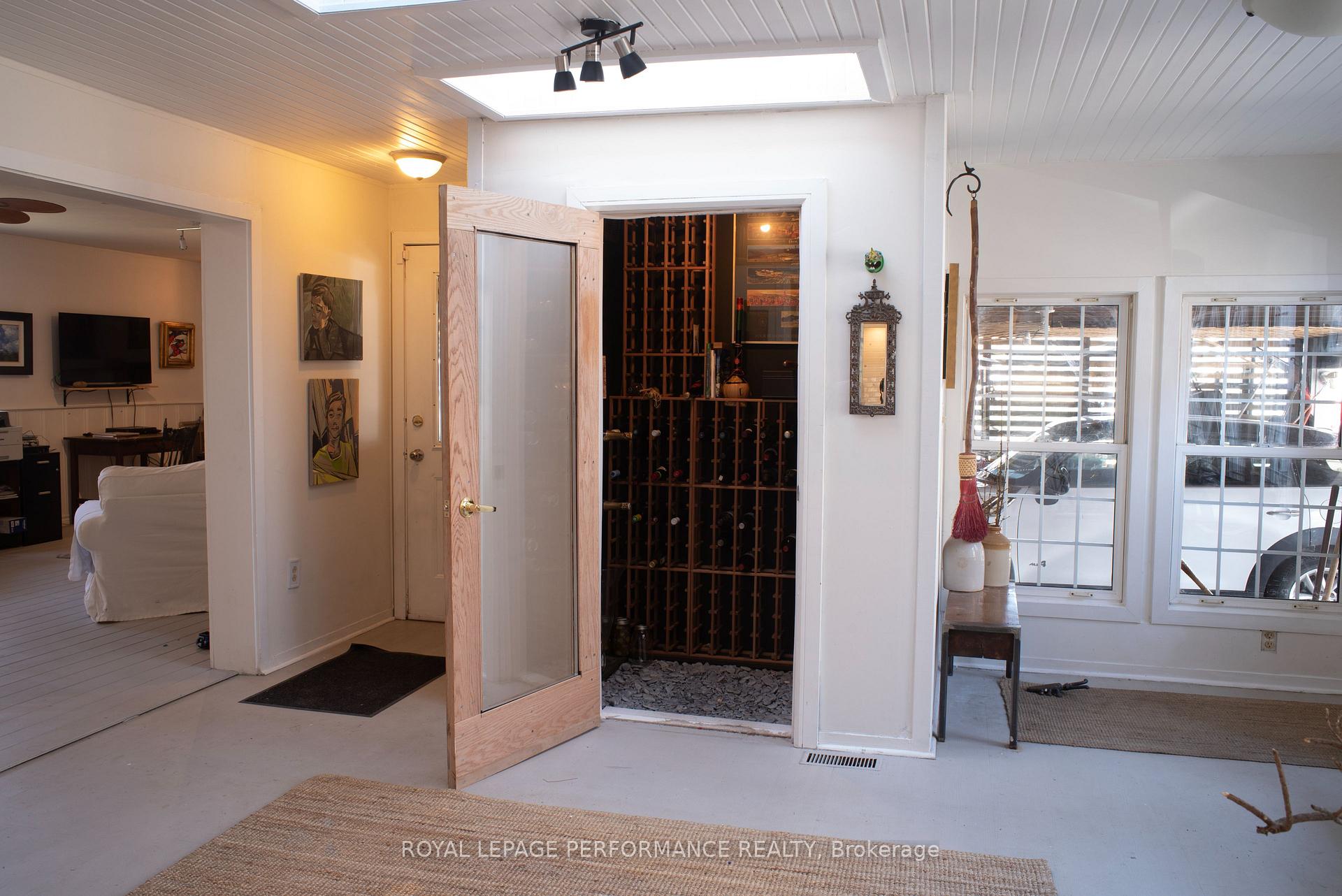 Photo 15 of 13 Drummond Street W, Perth — HOMEH