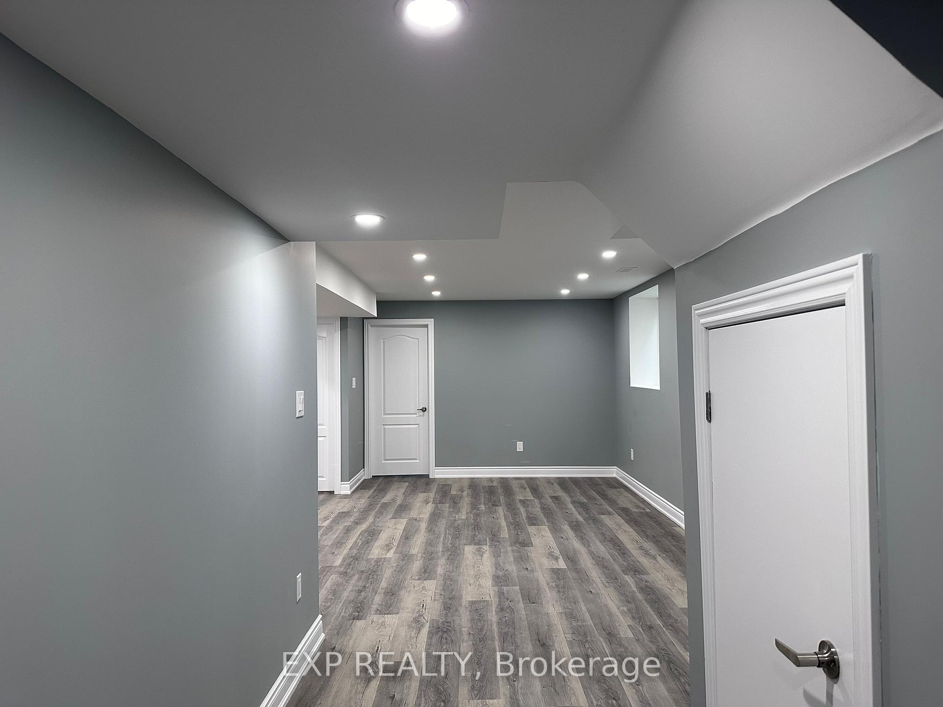Photo 3 of 31 Lorne Thomas Place, New Tecumseth, Rural New Tecumseth — HOMEH