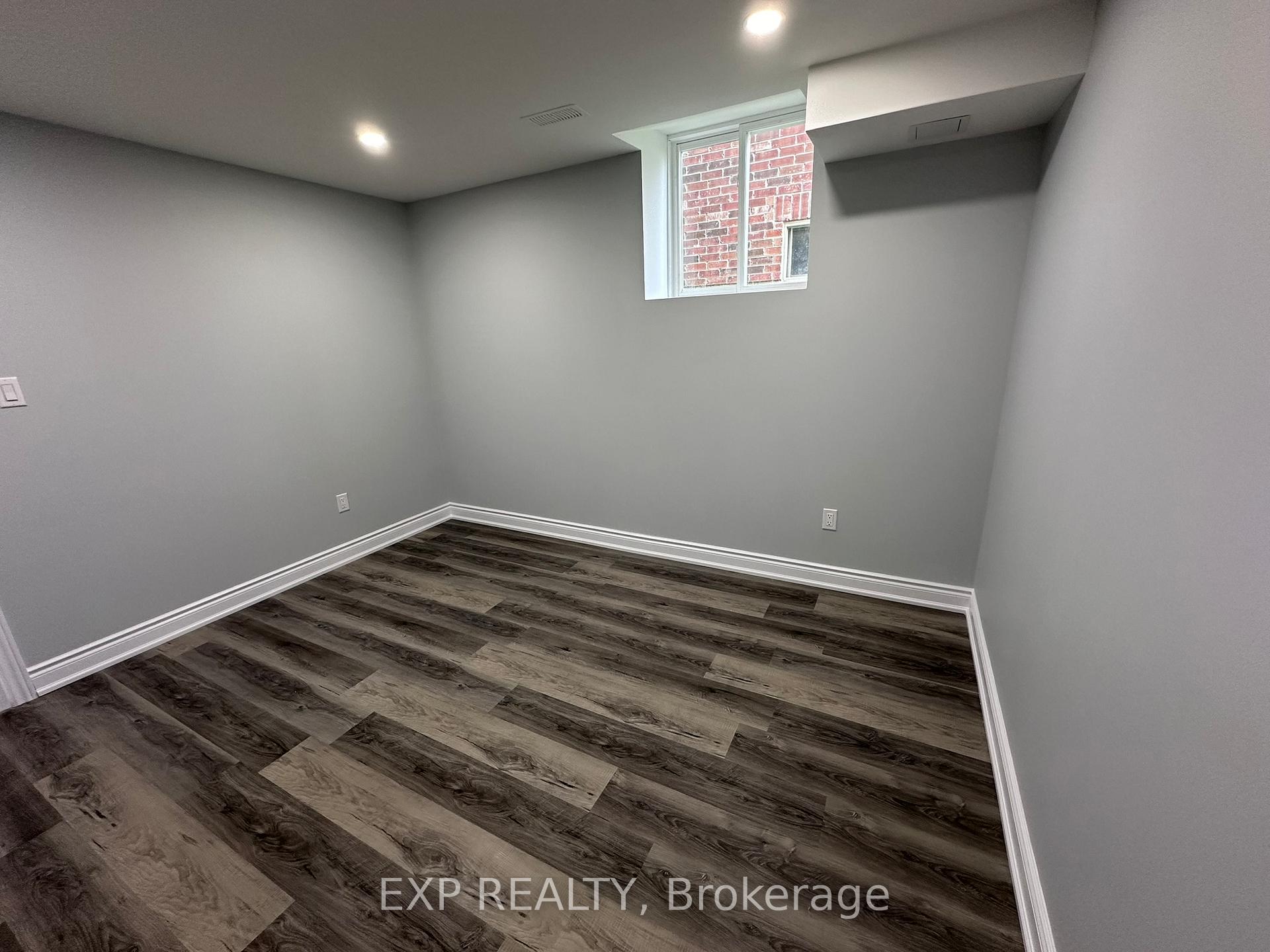 Photo 21 of 31 Lorne Thomas Place, New Tecumseth, Rural New Tecumseth — HOMEH