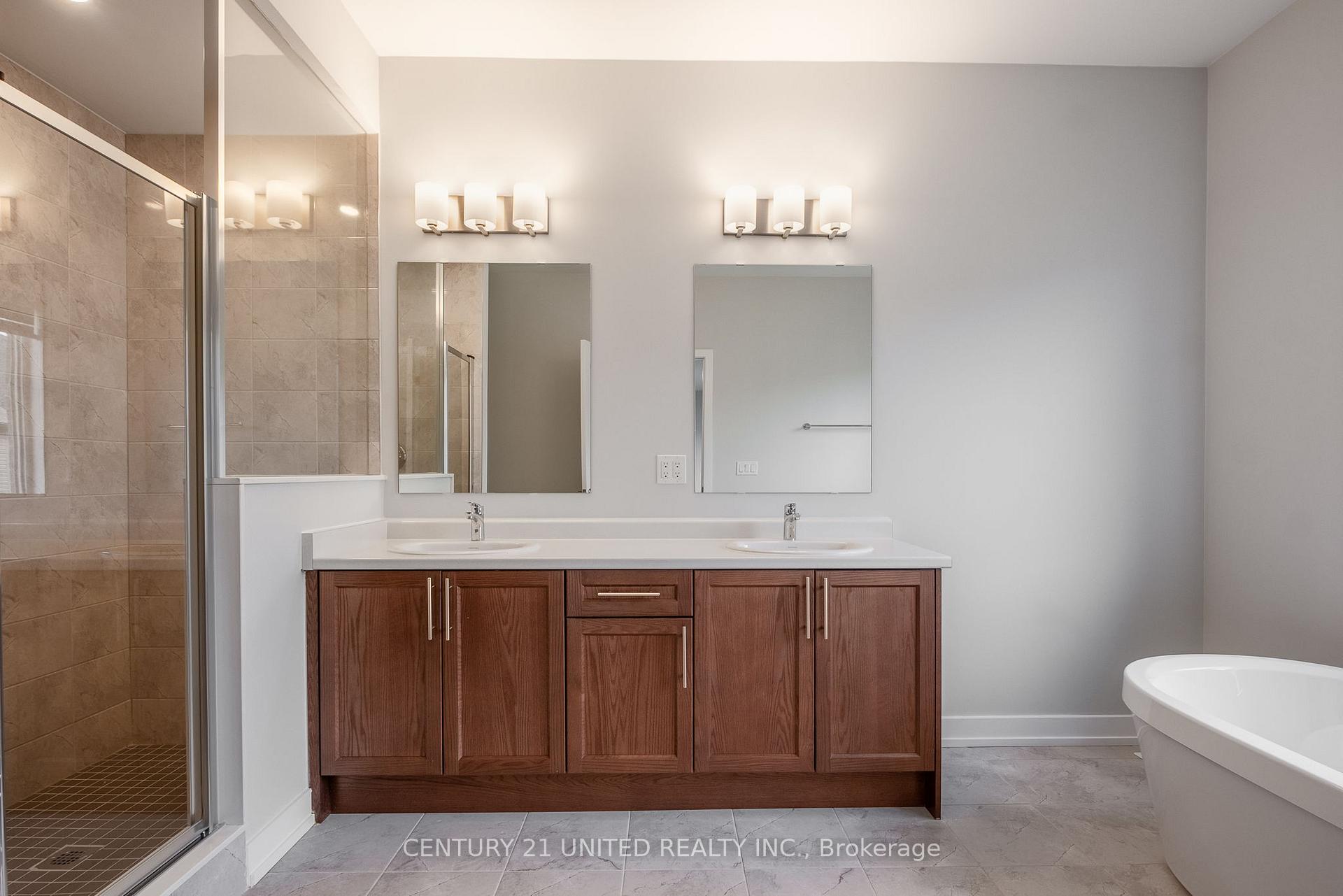 Photo 36 of 1040 Unit A Suddard Avenue, Oshawa, Kedron — HOMEH
