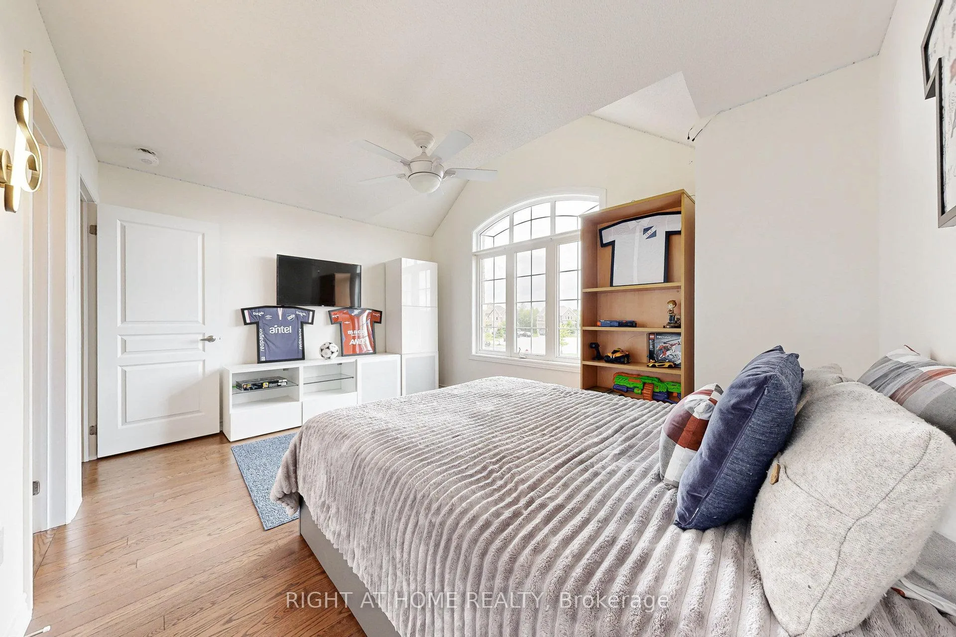 Photo 29 of 27 Roy Road, New Tecumseth, Tottenham — HOMEH