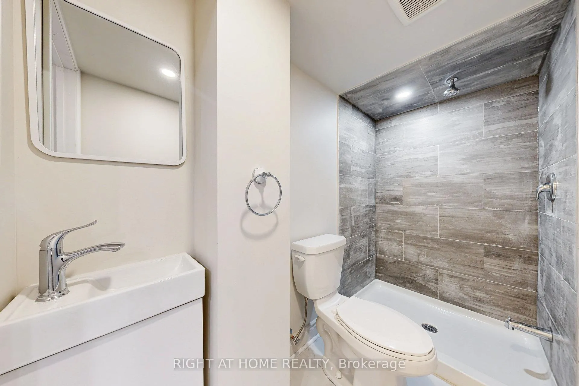 Photo 38 of 27 Roy Road, New Tecumseth, Tottenham — HOMEH