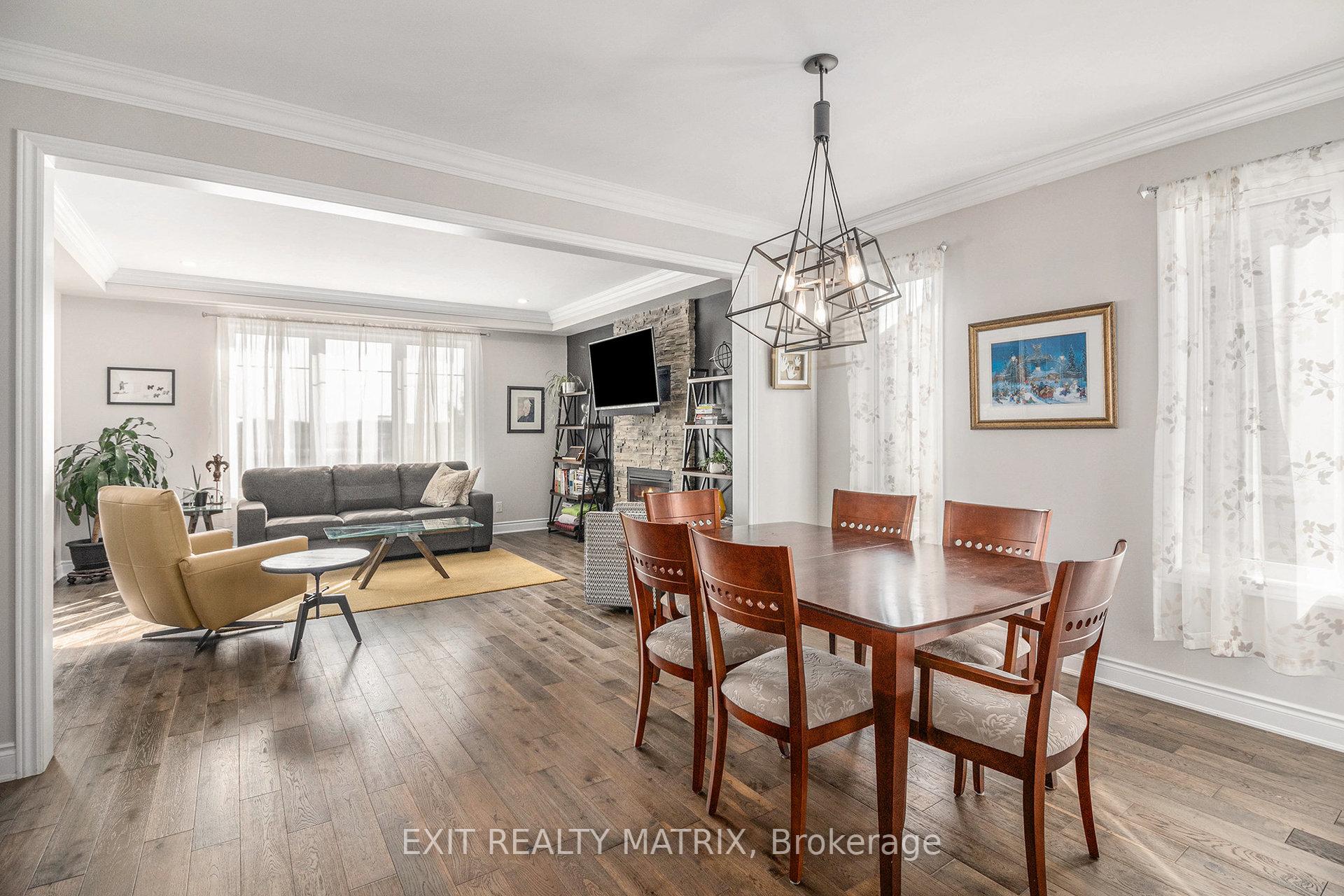 Photo 7 of 154 Bartonia Circle, Ottawa, Avalon West — HOMEH