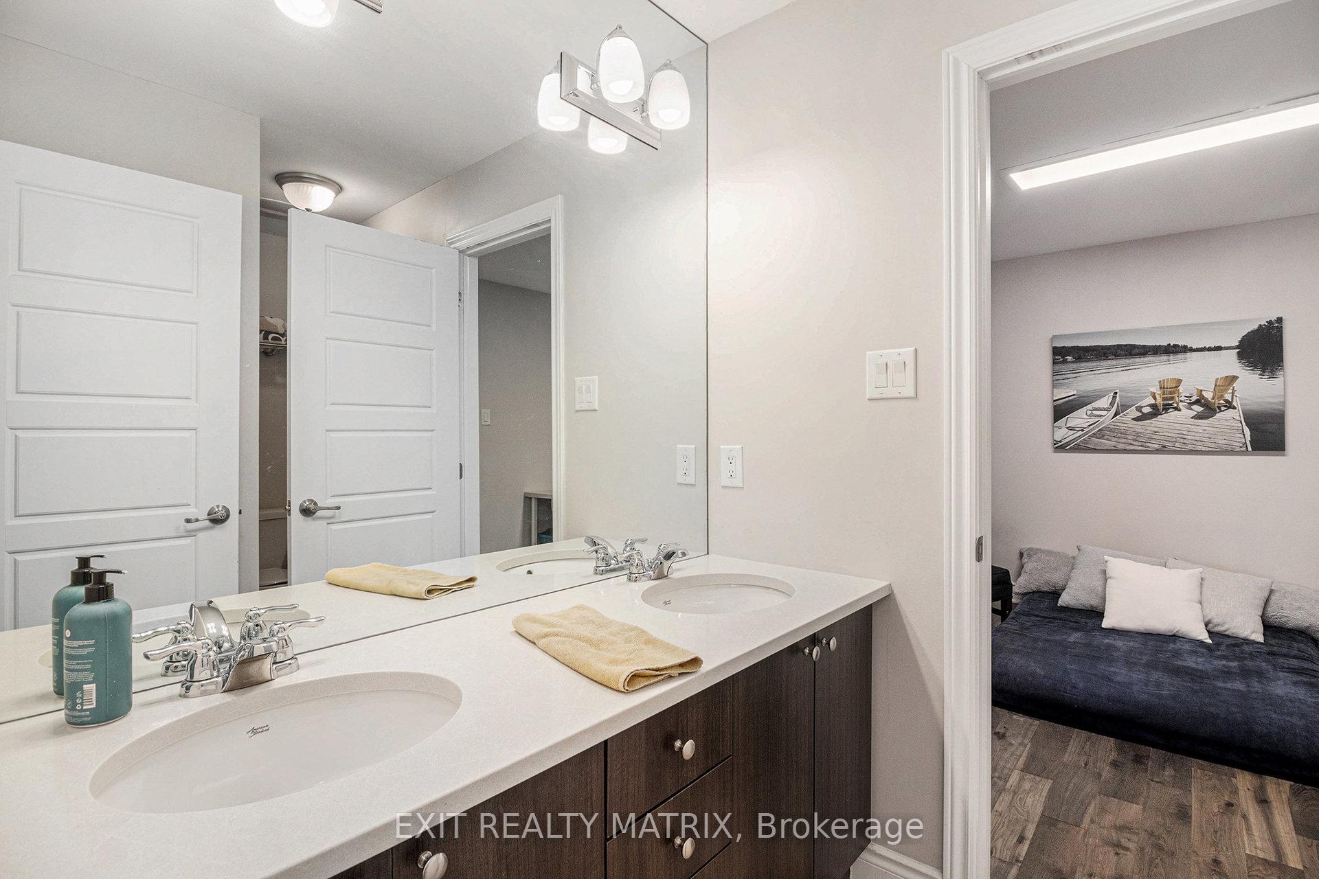Photo 25 of 154 Bartonia Circle, Ottawa, Avalon West — HOMEH