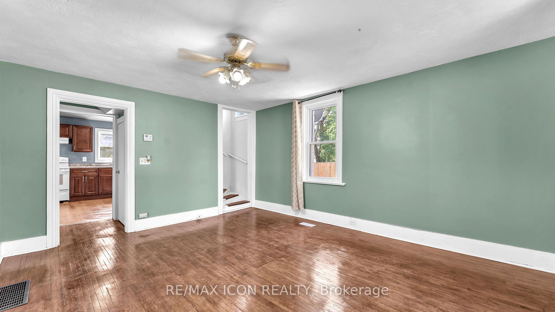 Photo 16 of 184 Catherine Street, North Middlesex, Parkhill — HOMEH