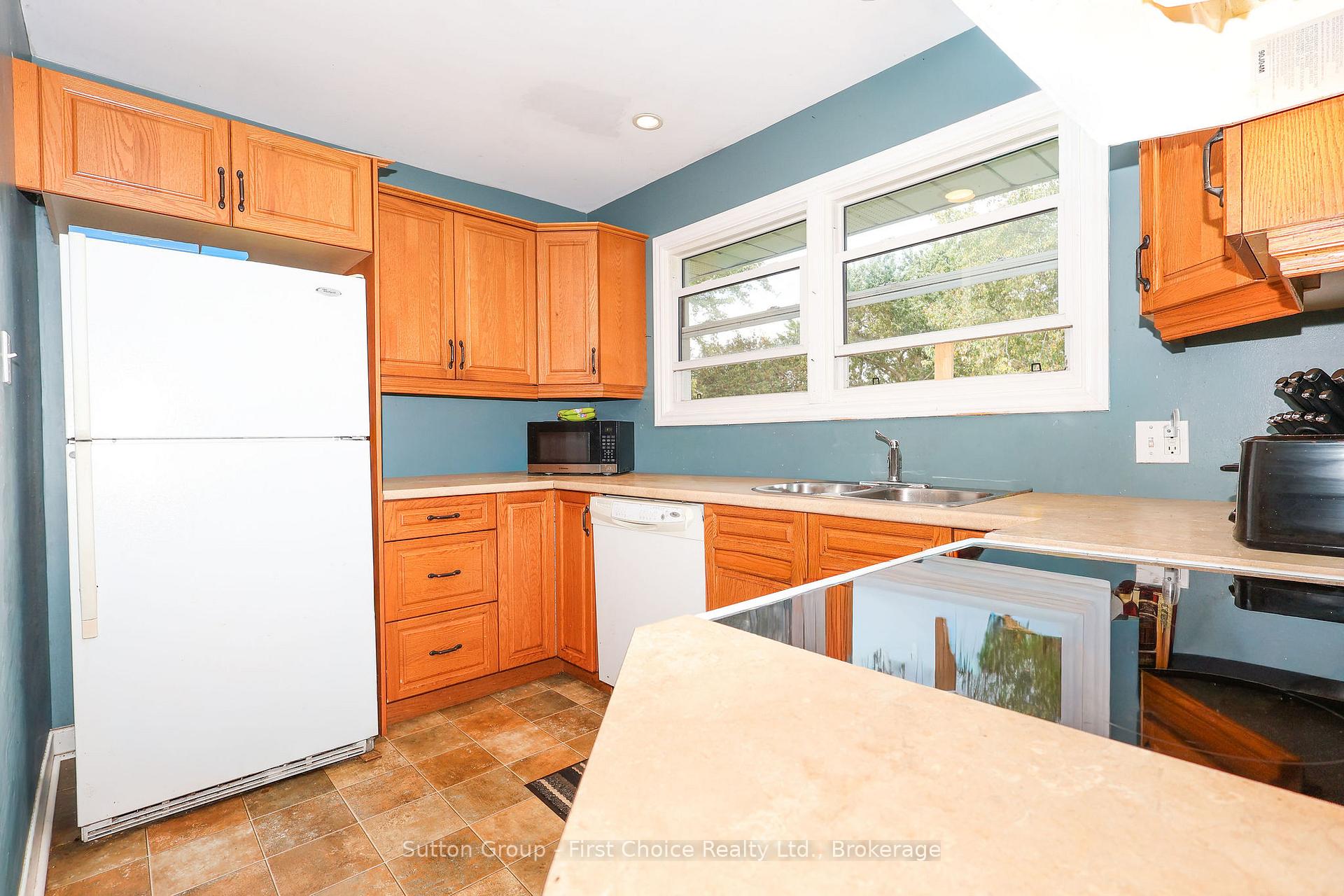 Photo 12 of 4290 Line 34, Perth East, Ellice — HOMEH