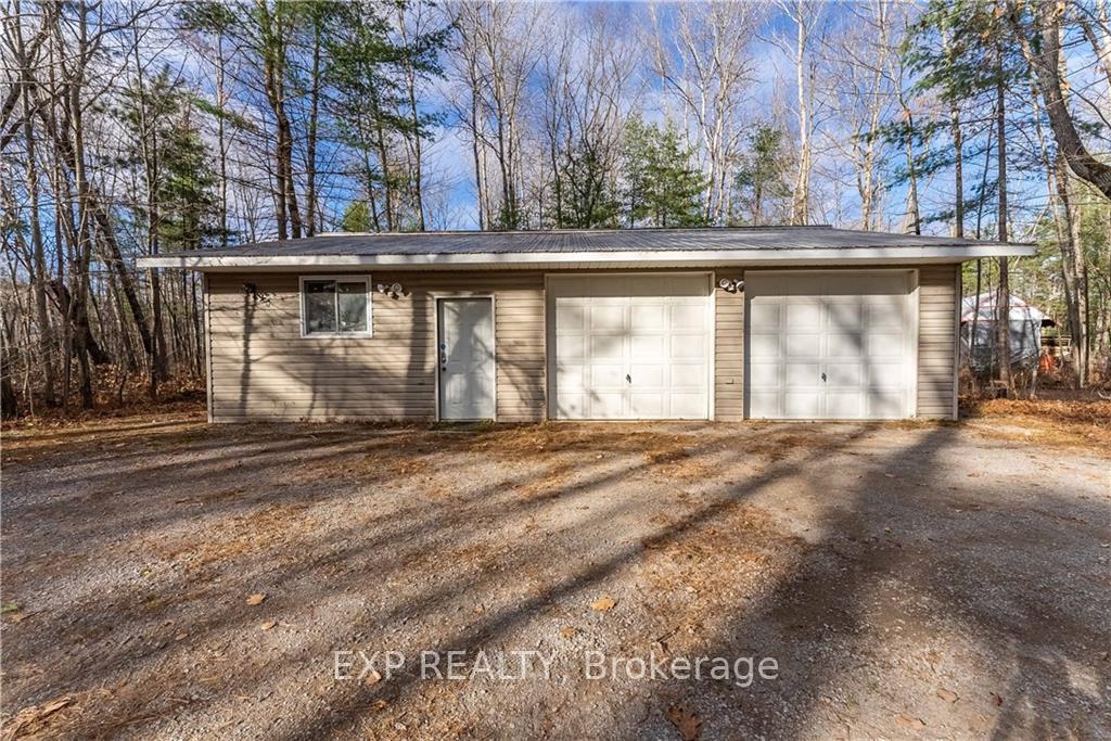 Photo 28 of 19 Jeffreys Lane, North Algona Wilberforce, North Algona/Wilberforce Twp — HOMEH