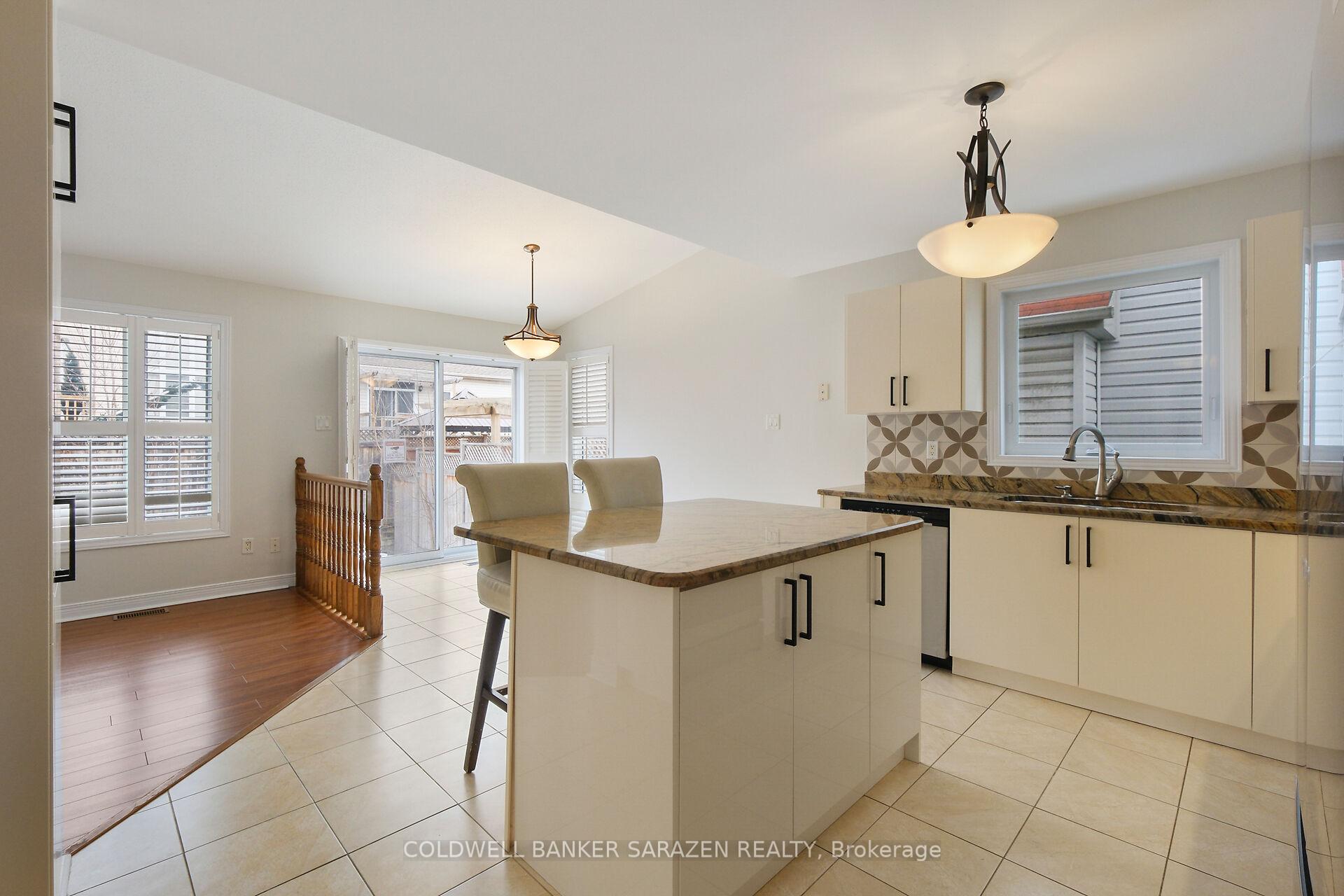 Photo 12 of 92 Borealis Crescent, Ottawa, Carson Meadows — HOMEH