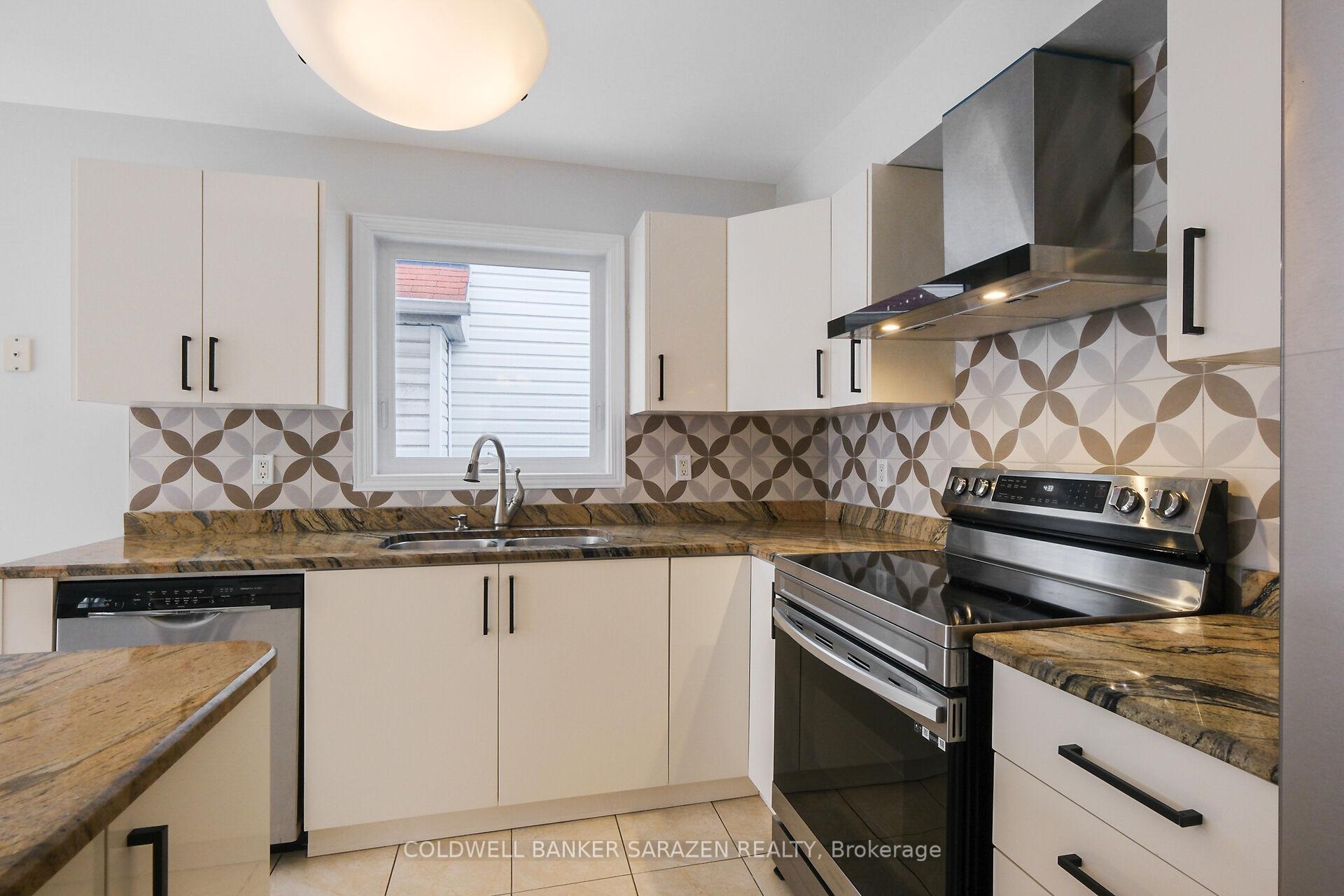 Photo 23 of 92 Borealis Crescent, Ottawa, Carson Meadows — HOMEH