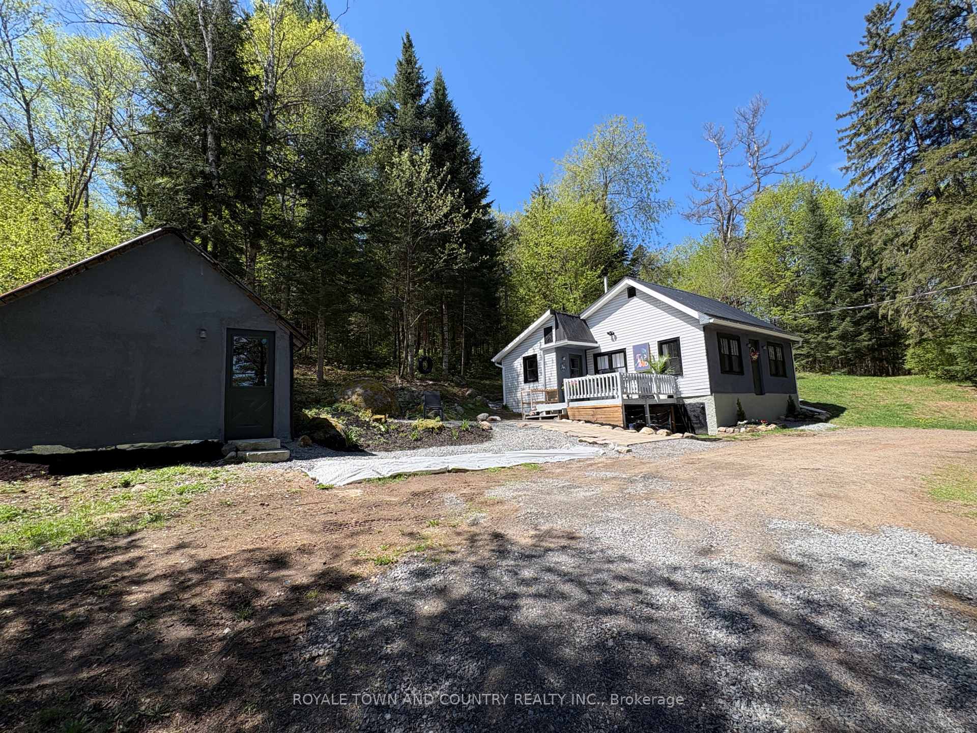 Photo 1 of 2094 592 Highway, Perry, Emsdale — HOMEH