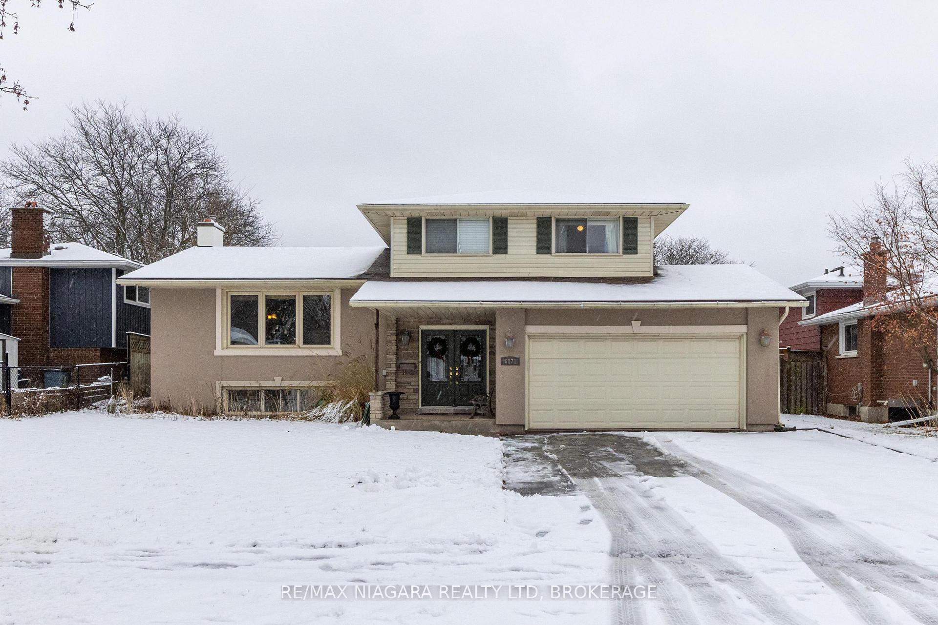 Photo 1 of 6871 Corwin Crescent, Niagara Falls, Dorchester — HOMEH