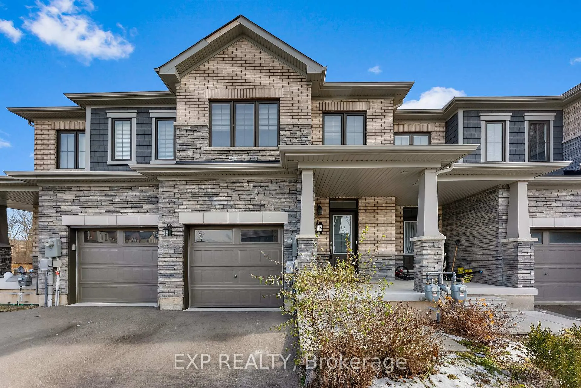 Photo 1 of Unit 15, 8273 Tulip Tree Drive, Niagara Falls, Brown — HOMEH
