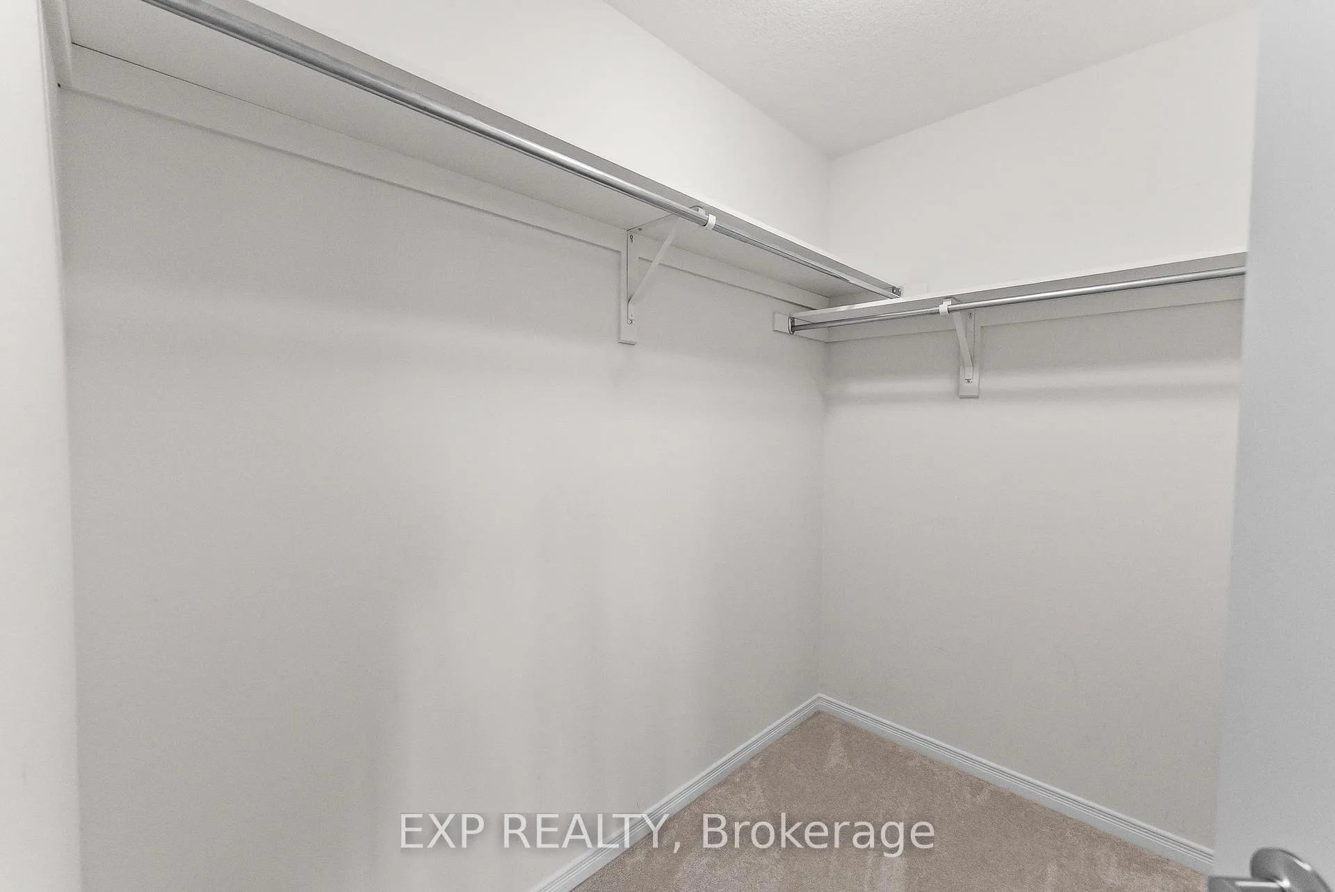 Photo 19 of Unit 15, 8273 Tulip Tree Drive, Niagara Falls, Brown — HOMEH
