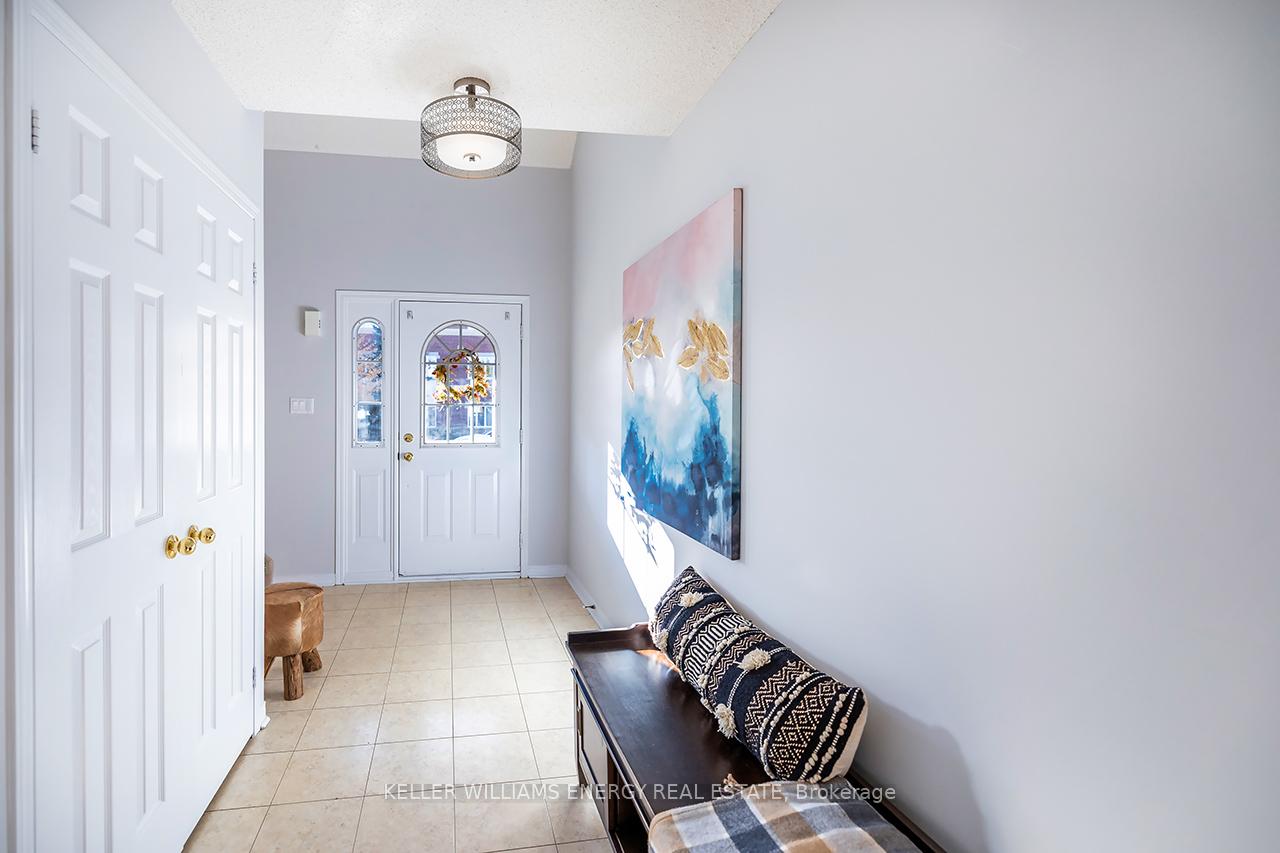 Photo 7 of 1210 Ormond Drive, Oshawa, Samac — HOMEH