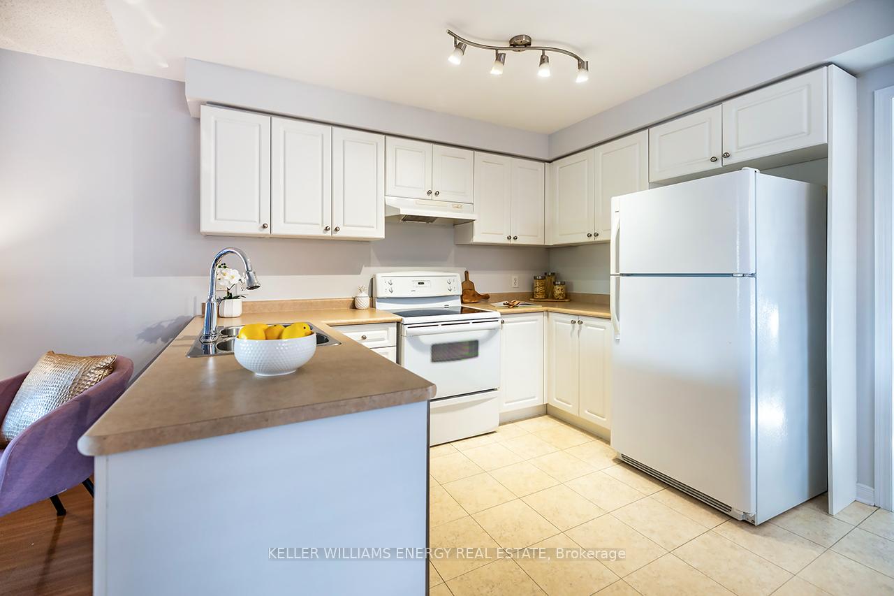 Photo 12 of 1210 Ormond Drive, Oshawa, Samac — HOMEH