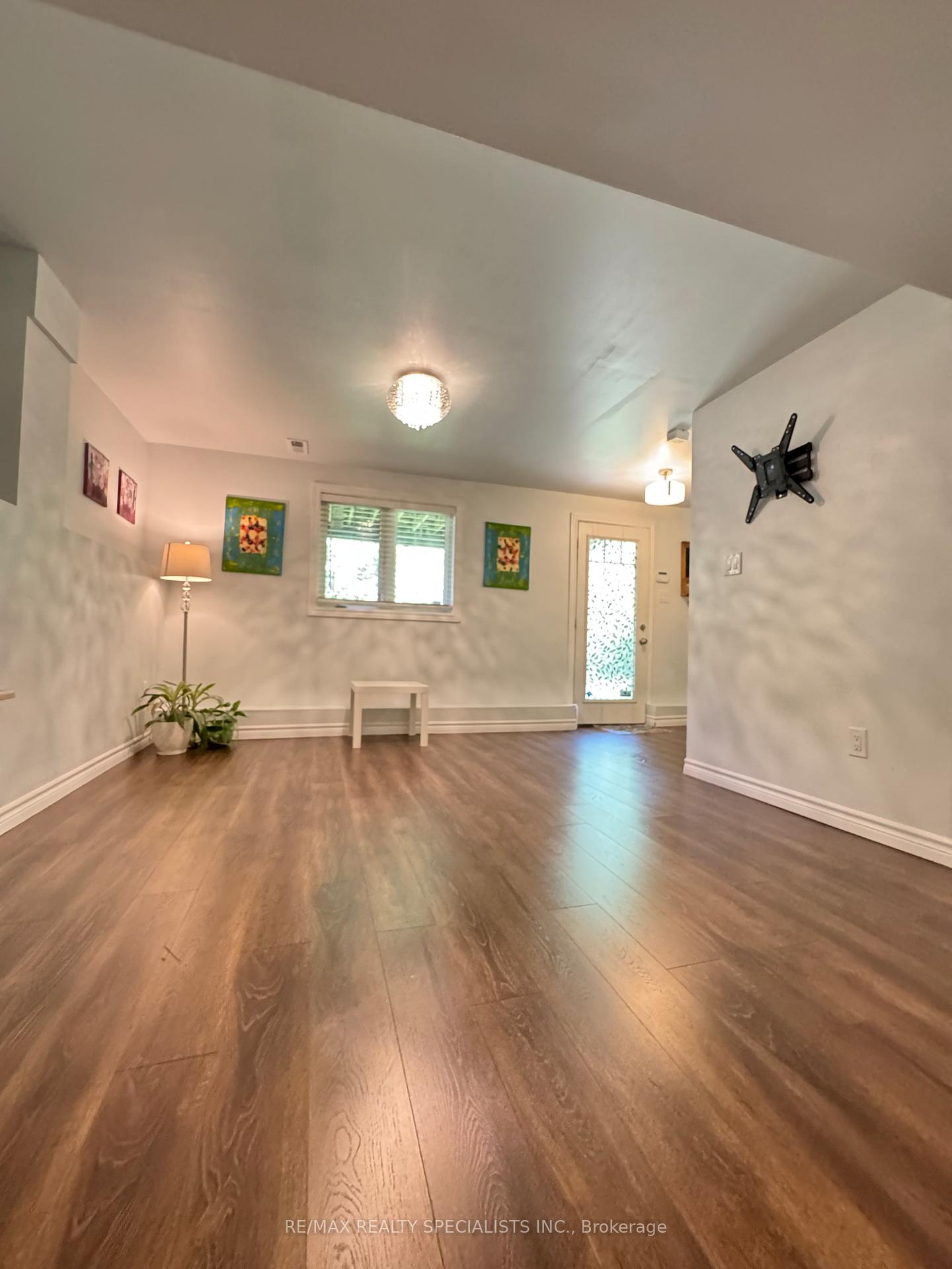 Photo 8 of Unit basement, 1025 Tock Close, Milton, Willmott — HOMEH
