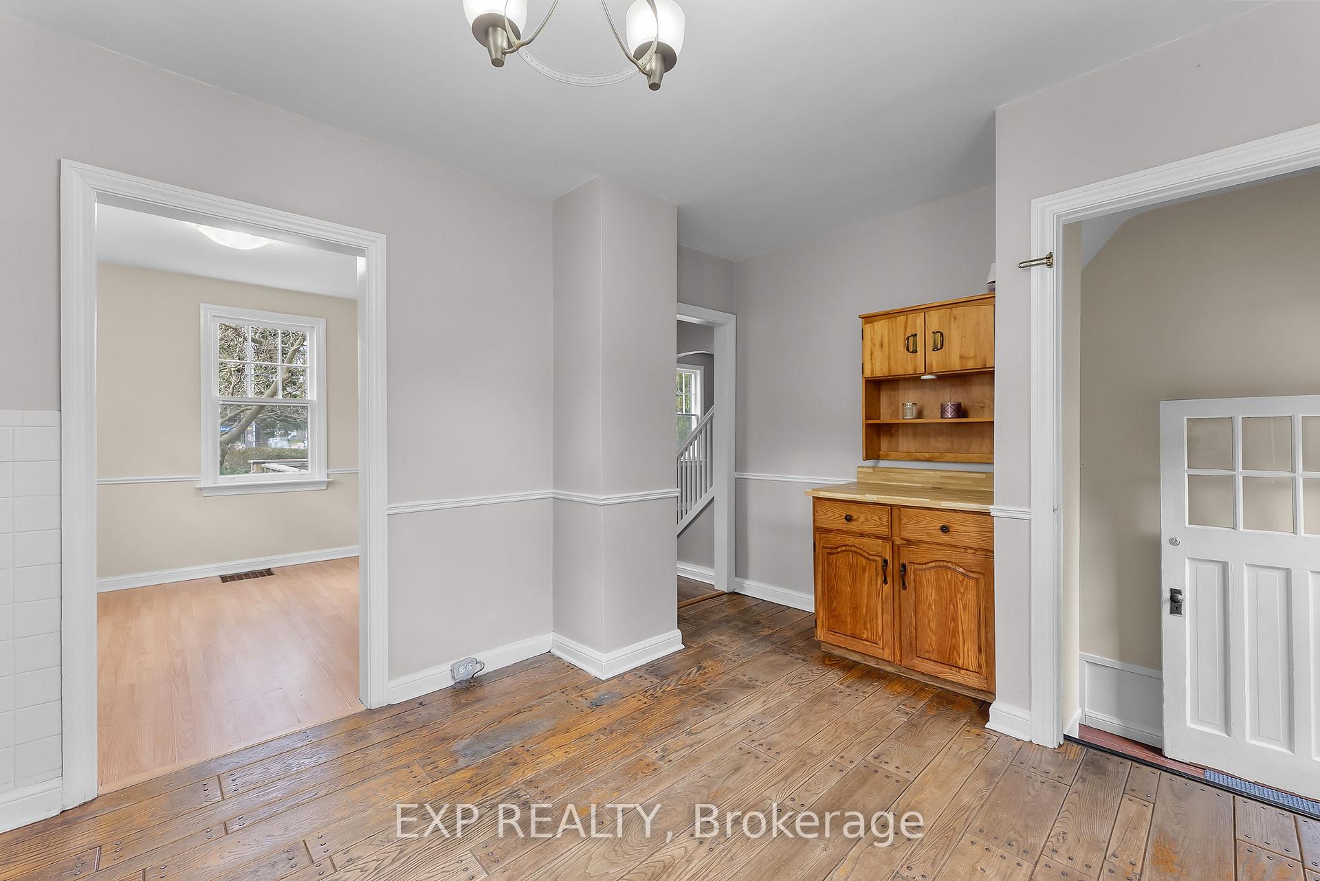 Photo 16 of 6220 Drummond Road, Niagara Falls, Dorchester — HOMEH