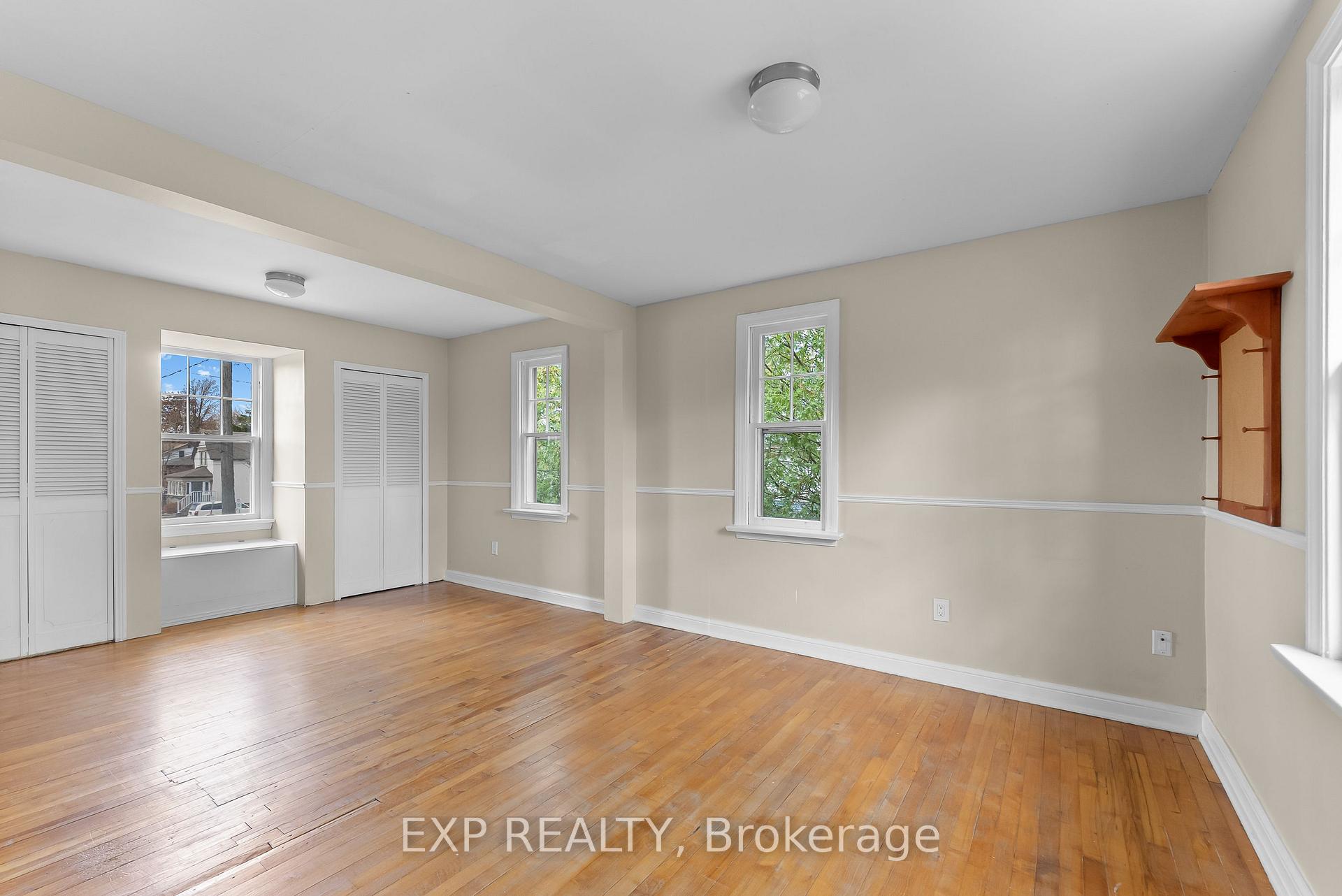 Photo 20 of 6220 Drummond Road, Niagara Falls, Dorchester — HOMEH