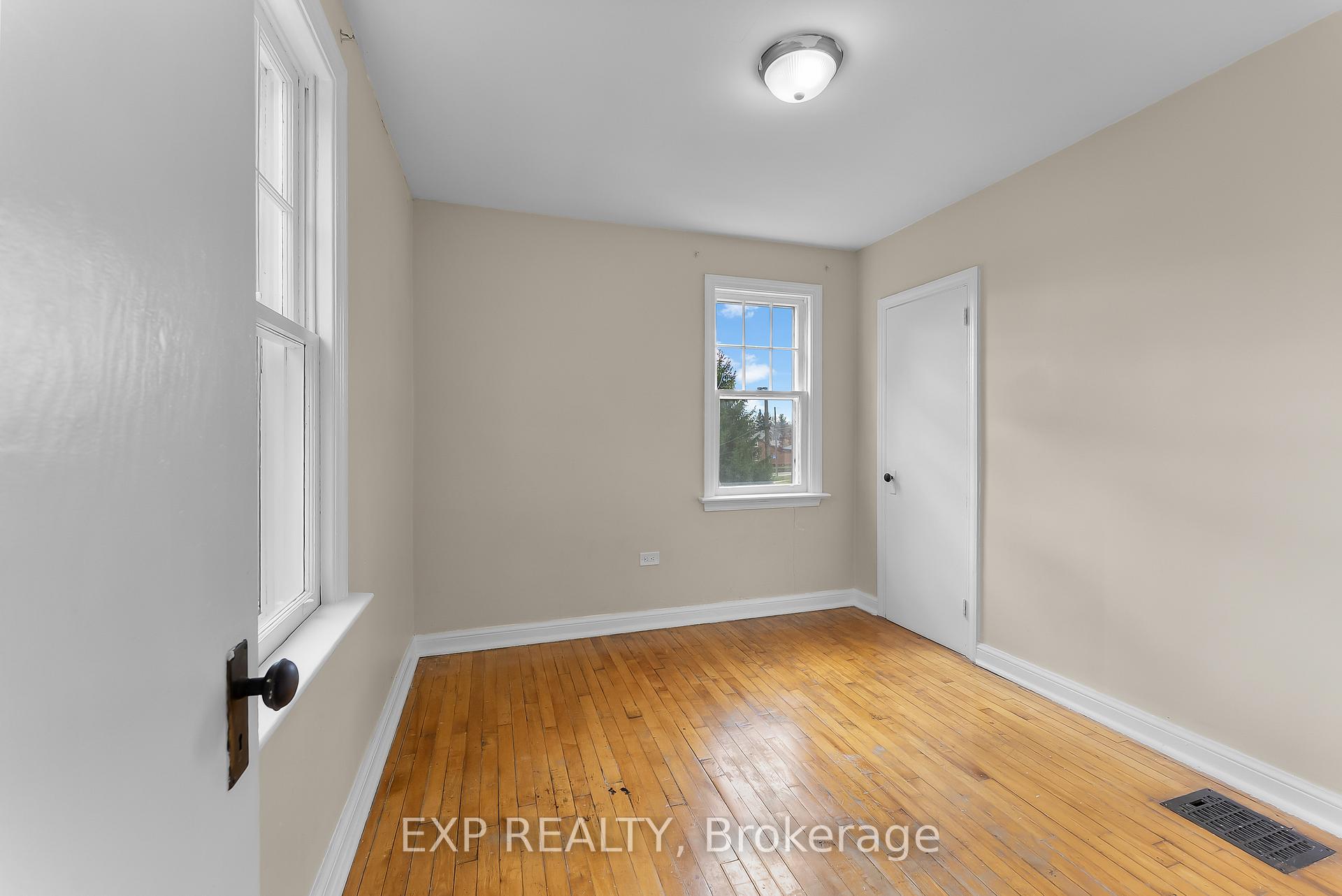 Photo 21 of 6220 Drummond Road, Niagara Falls, Dorchester — HOMEH