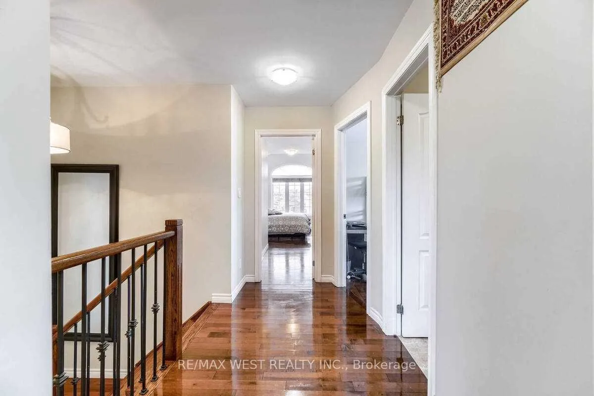 Photo 20 of 1200 Langley Circle, Oshawa, Pinecrest — HOMEH