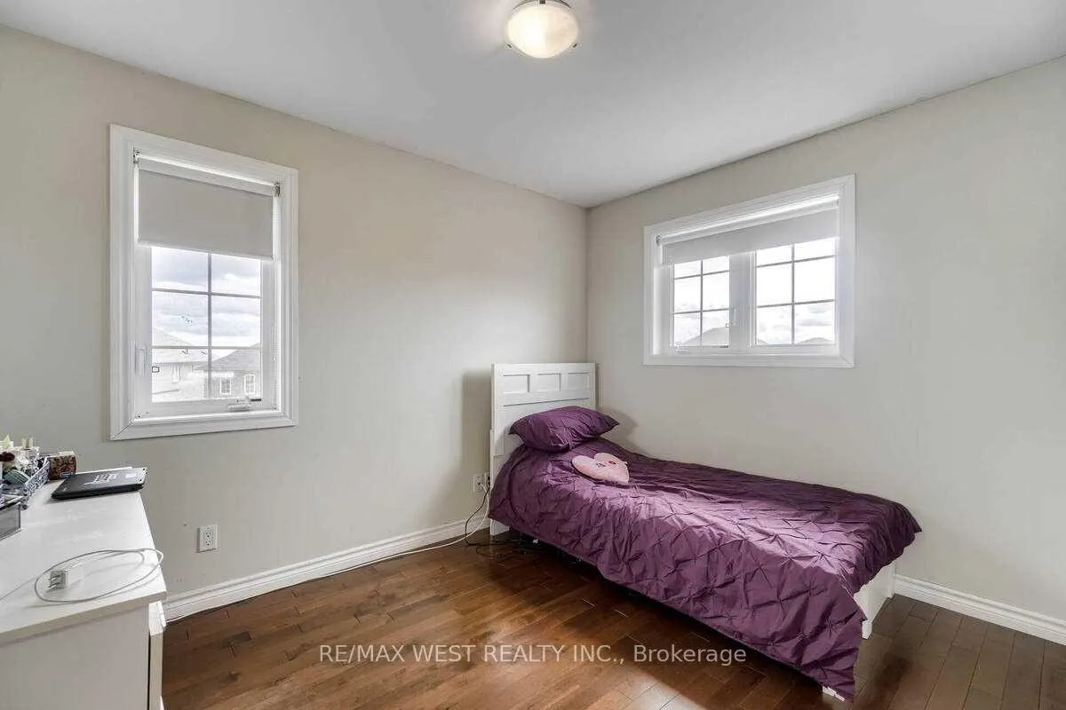 Photo 26 of 1200 Langley Circle, Oshawa, Pinecrest — HOMEH