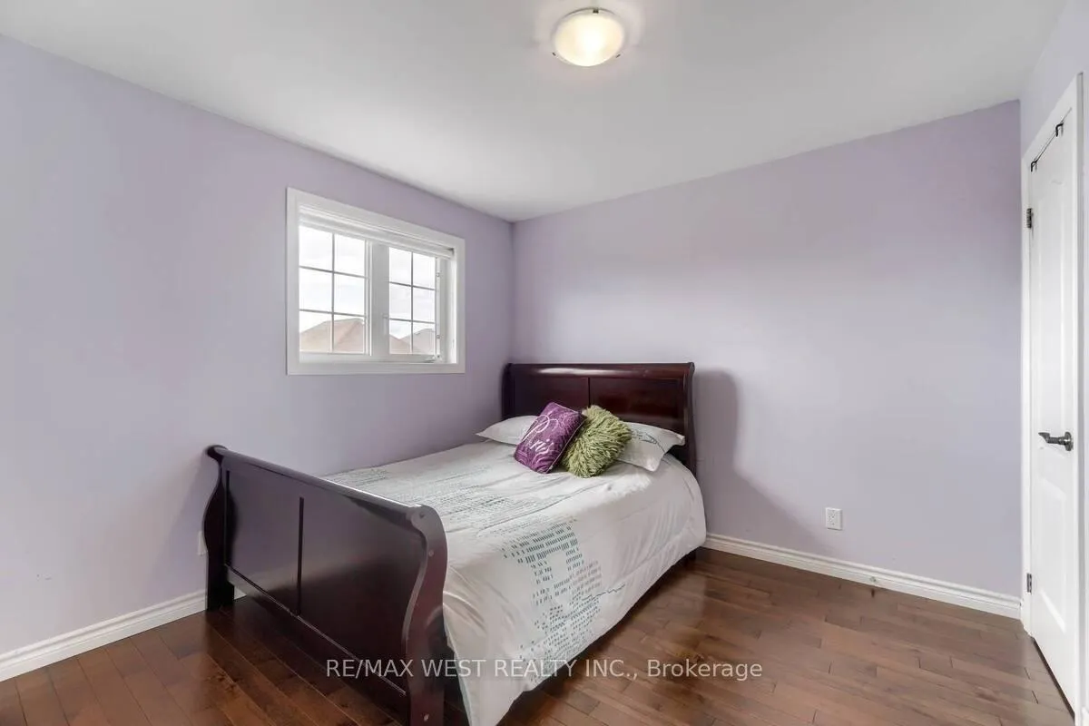 Photo 27 of 1200 Langley Circle, Oshawa, Pinecrest — HOMEH