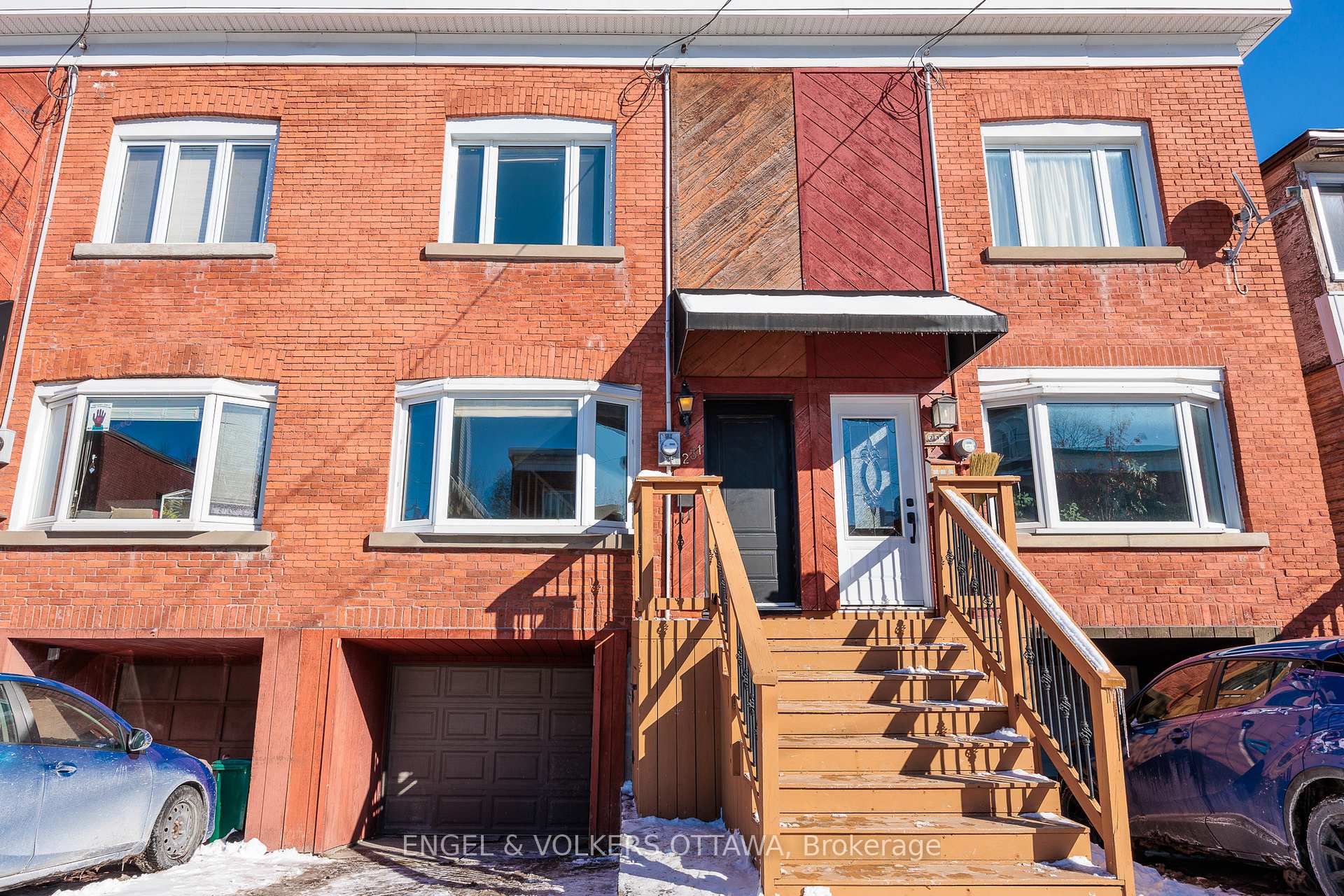 Photo 2 of 231 Percy Street, Ottawa, Ottawa Centre — HOMEH