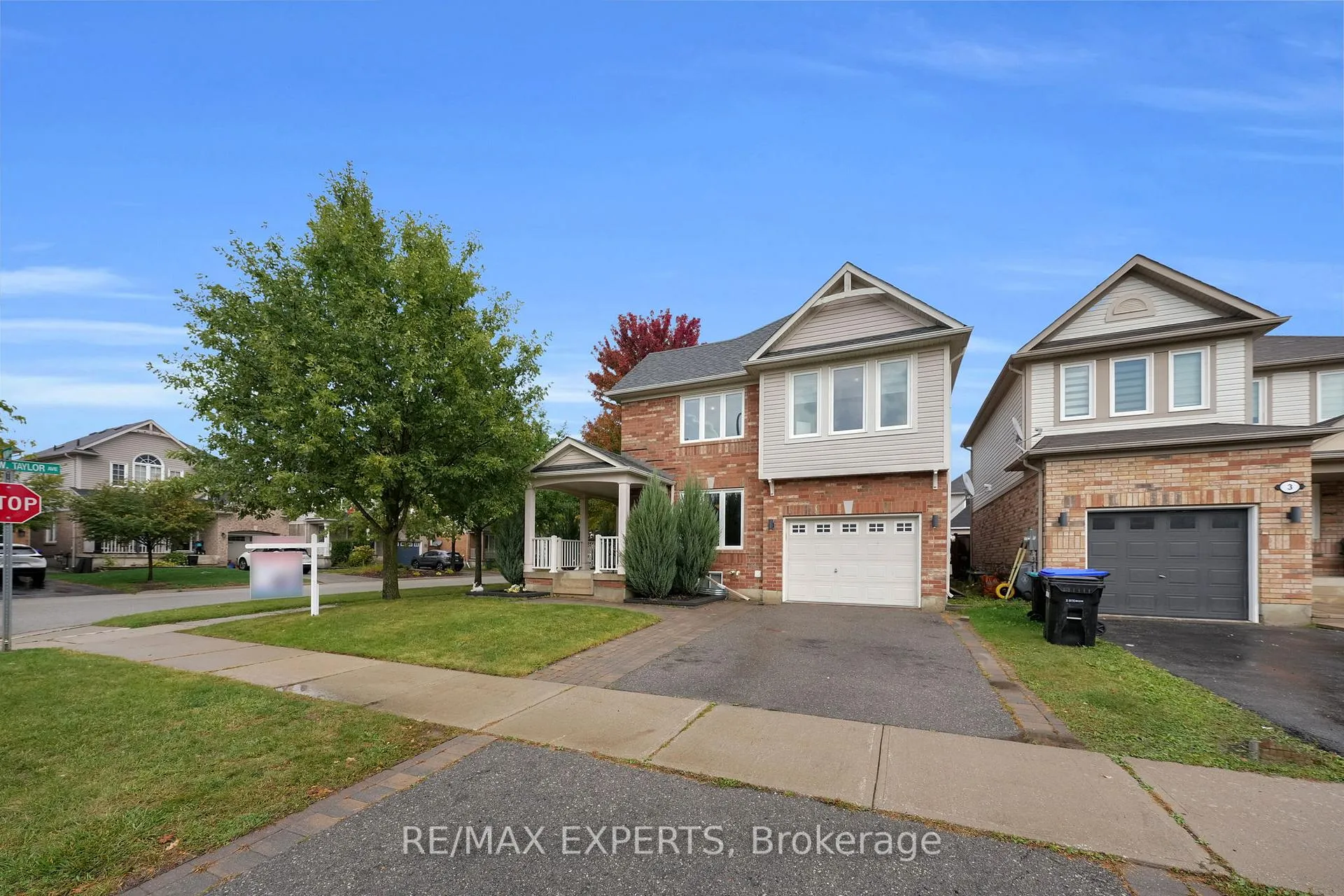 Photo 3 of 1 Nunn Crescent, New Tecumseth, Alliston — HOMEH