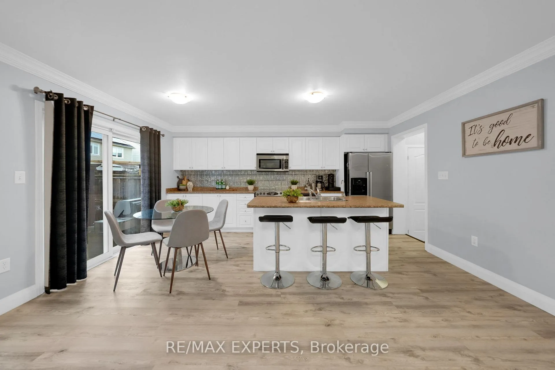 Photo 13 of 1 Nunn Crescent, New Tecumseth, Alliston — HOMEH