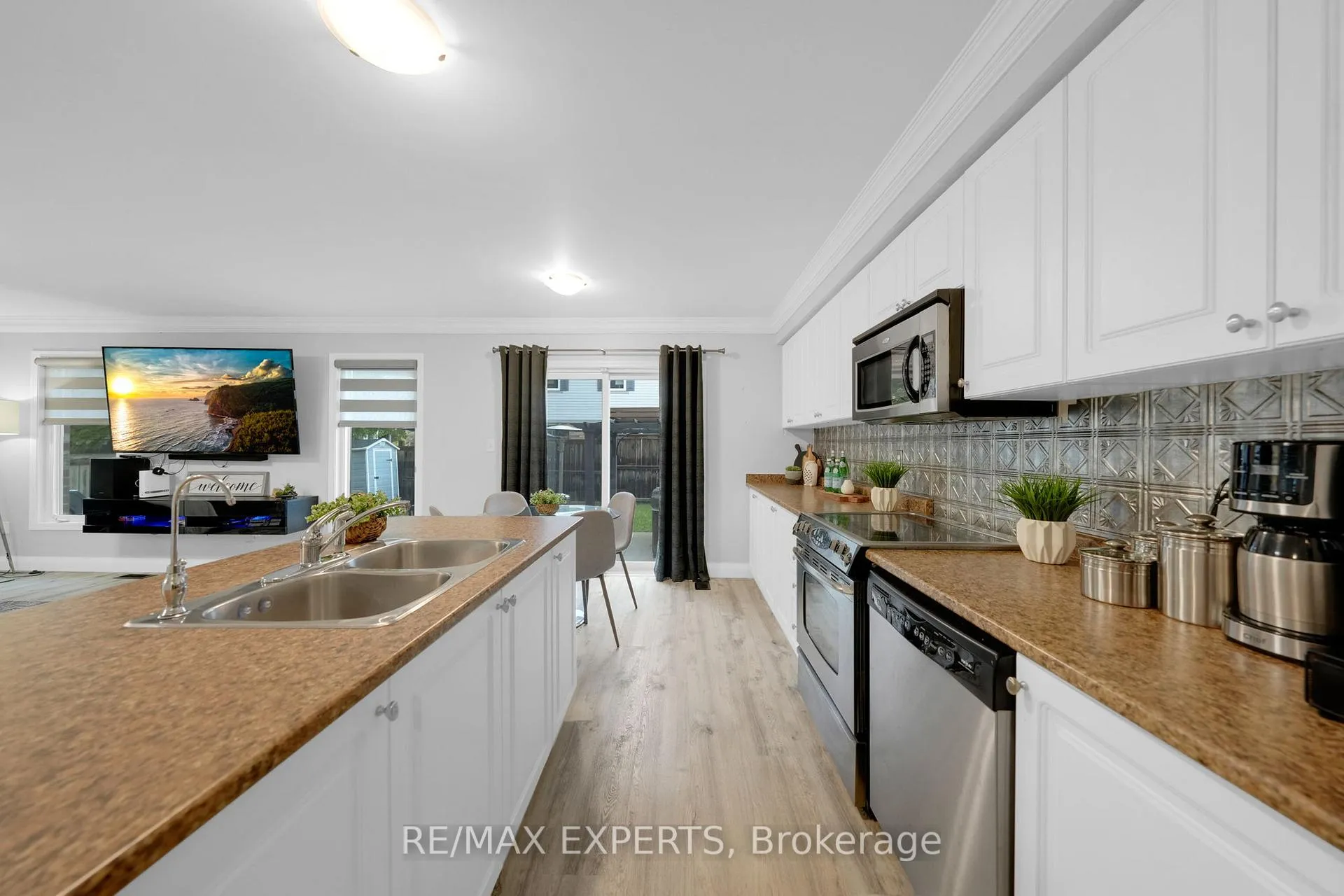 Photo 16 of 1 Nunn Crescent, New Tecumseth, Alliston — HOMEH
