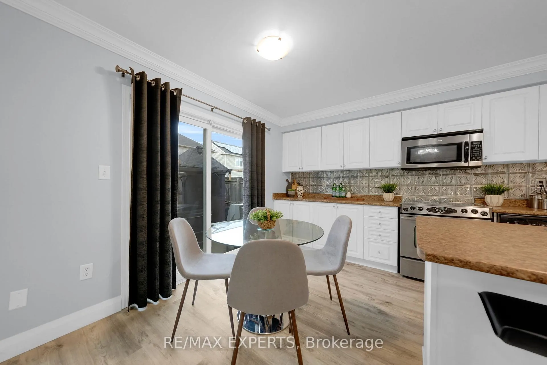 Photo 19 of 1 Nunn Crescent, New Tecumseth, Alliston — HOMEH