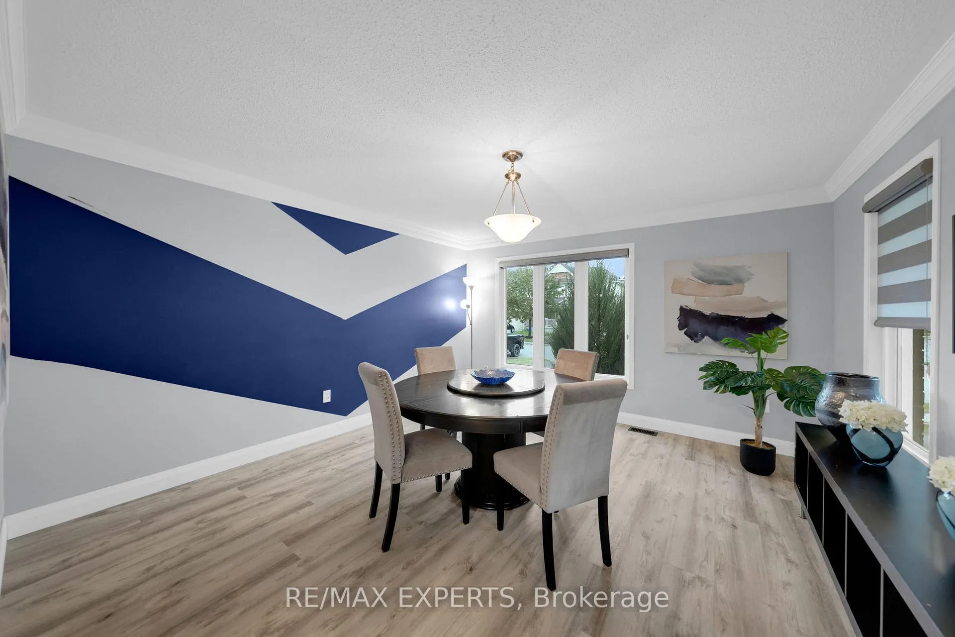 Photo 20 of 1 Nunn Crescent, New Tecumseth, Alliston — HOMEH