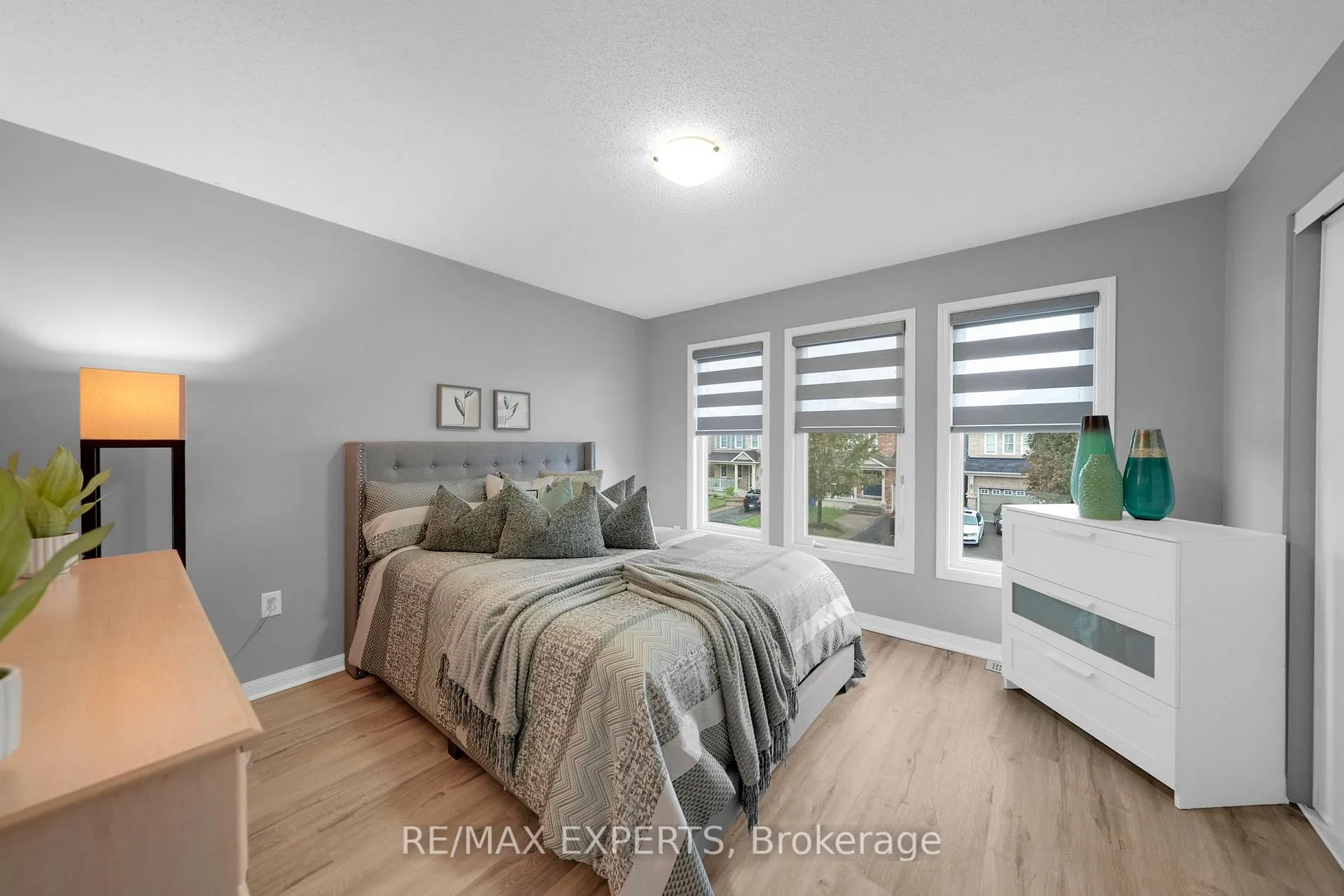 Photo 33 of 1 Nunn Crescent, New Tecumseth, Alliston — HOMEH