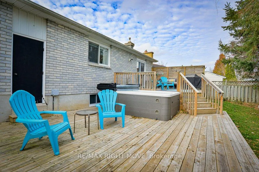 Photo 31 of 6 Lindsay Crescent, Orillia — HOMEH