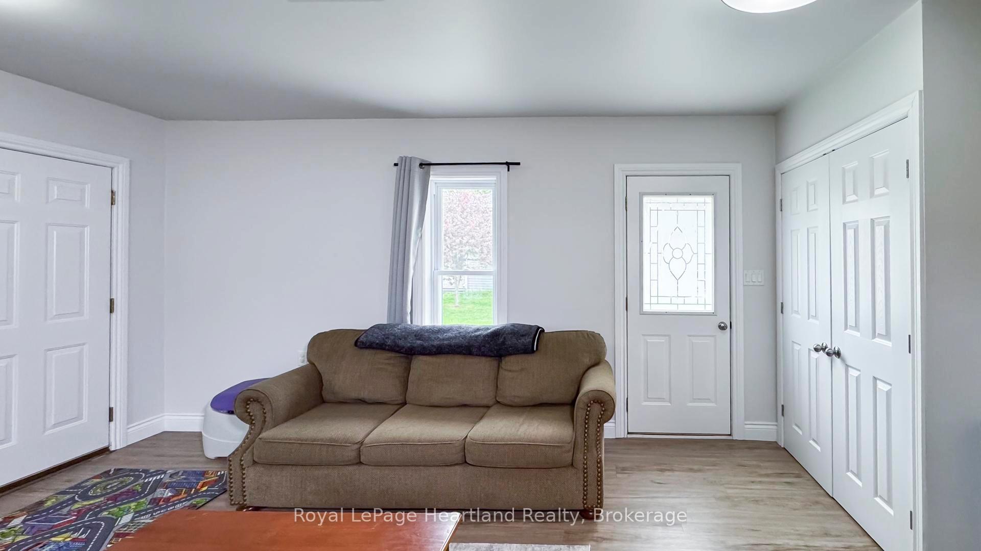 Photo 23 of 178 Wellington Street, North Huron, Blyth — HOMEH