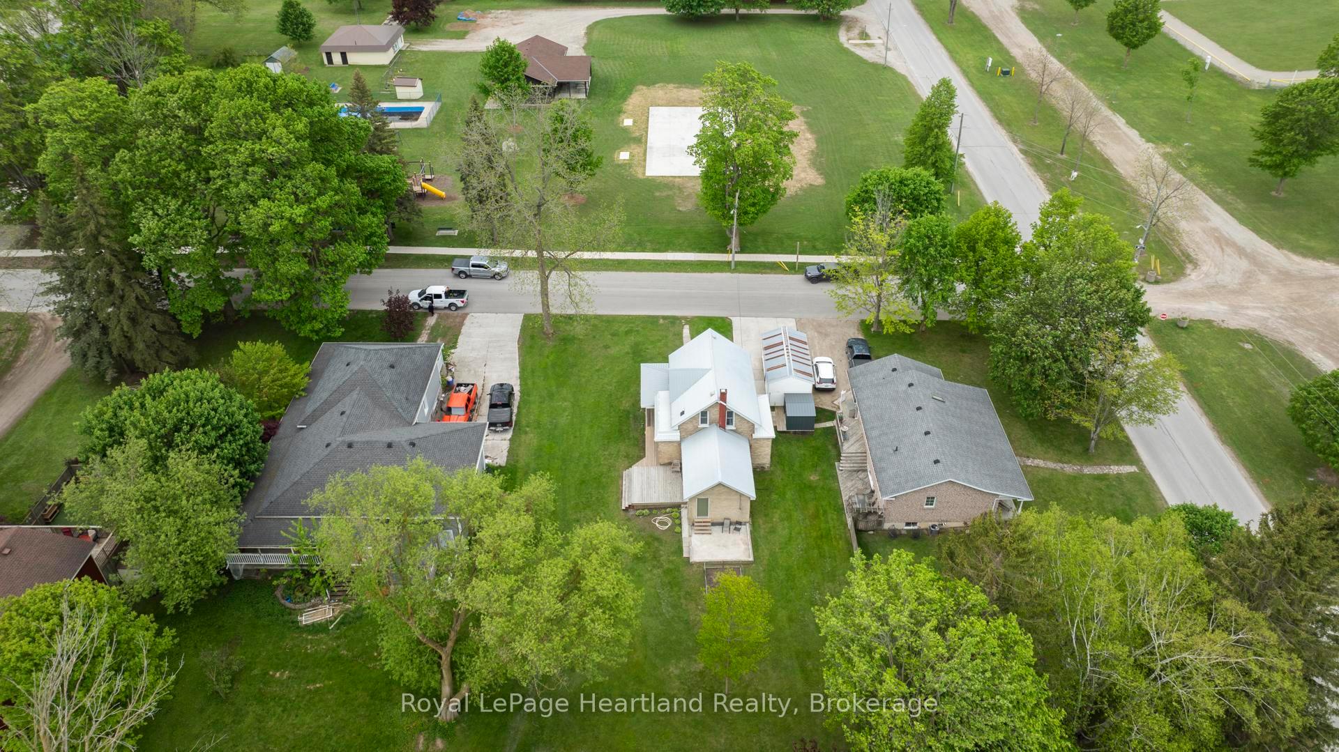 Photo 43 of 178 Wellington Street, North Huron, Blyth — HOMEH