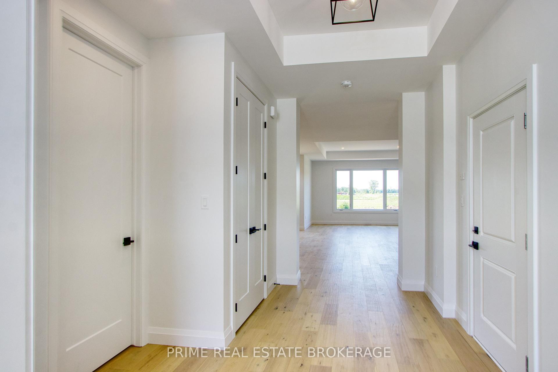 Photo 10 of 147 McLeod Street, North Middlesex, Parkhill — HOMEH