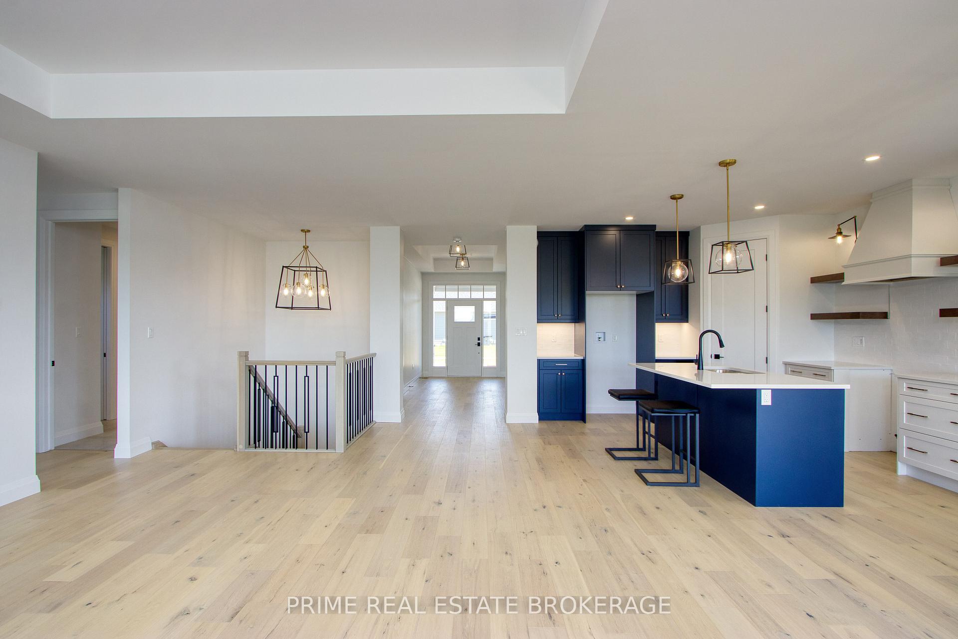 Photo 13 of 147 McLeod Street, North Middlesex, Parkhill — HOMEH